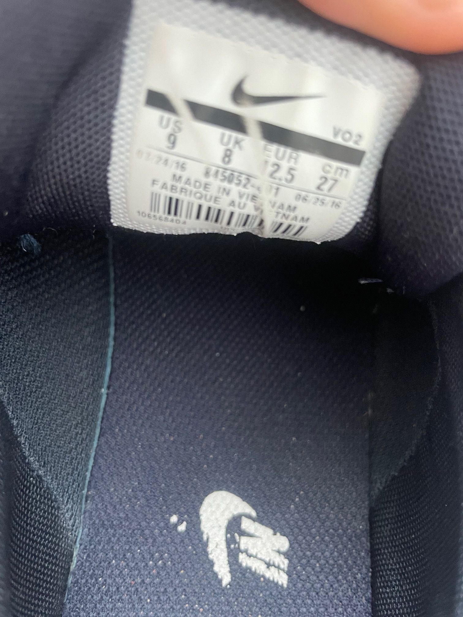 Nike Nike Air Force 1 Low Size US 9 / EU 42 - 4 Thumbnail