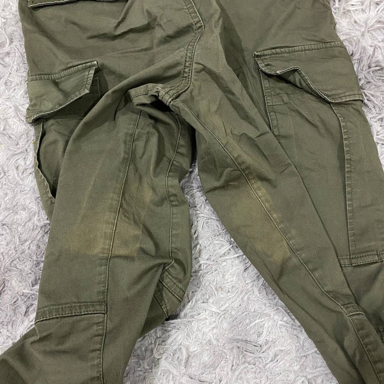 H&M H&m cargo pant Size US 30 / EU 46 - 10 Thumbnail