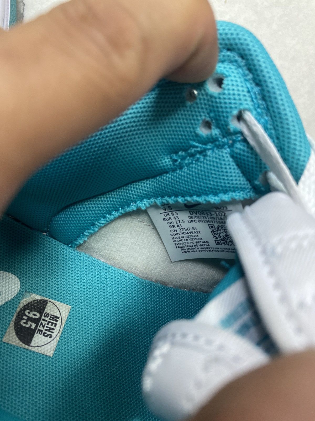 Nike Dunk low Miami Size US 9.5 / EU 42-43 - 2 Thumbnail