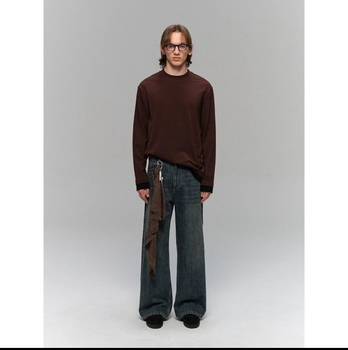Relaxed straight leg medium wash denim