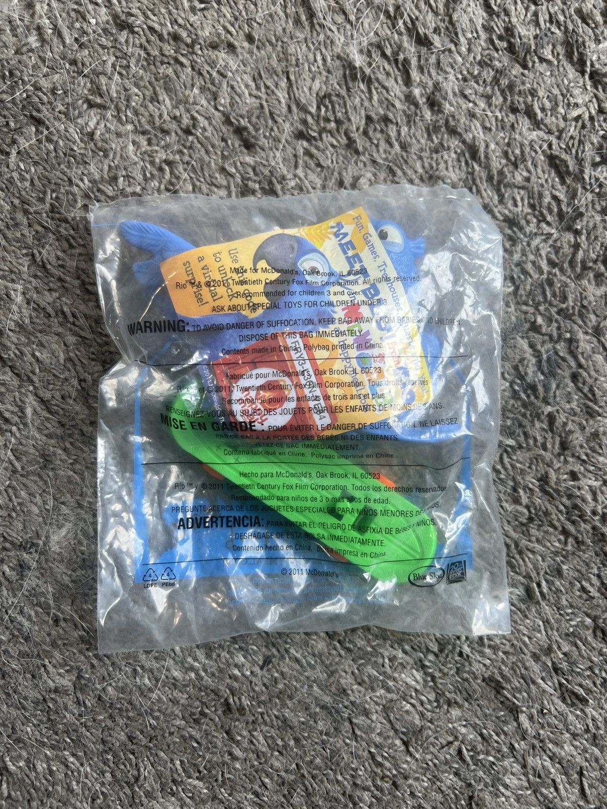 Hypebeast 2011 McDonald’s Rio Blu Toy Size ONE SIZE - 2 Thumbnail