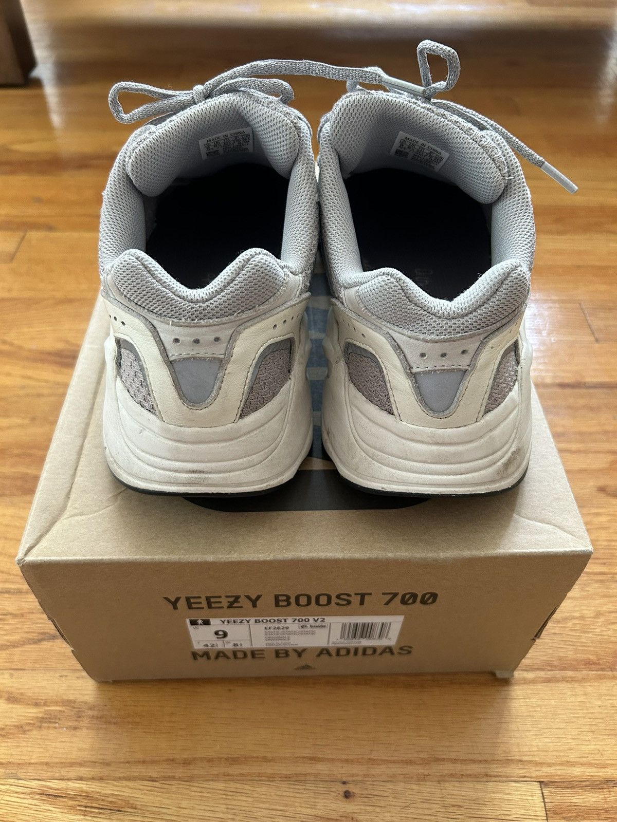 Adidas adidas yeezy boost 700 V2 static Size US 9 / EU 42 - 4 Thumbnail