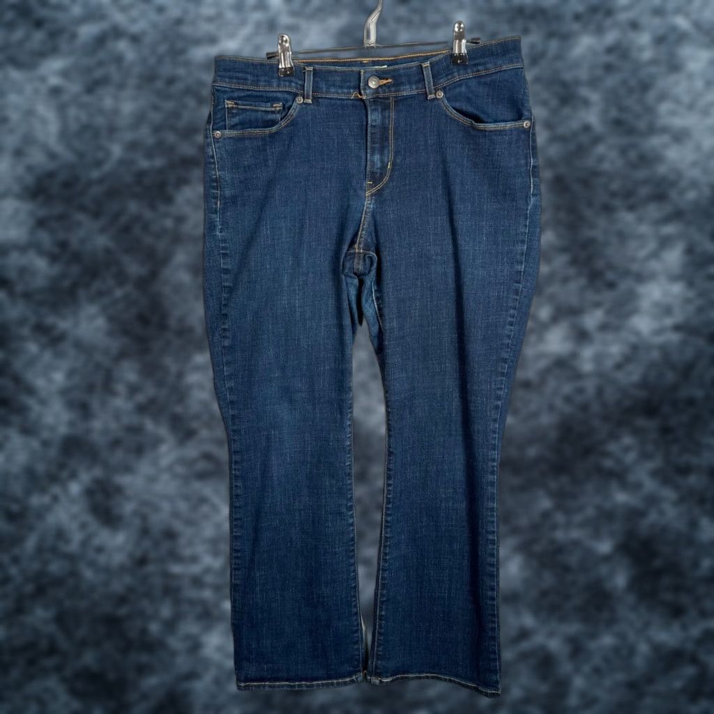 Levi's VINTAGE Levi's Jeans Bootcut Womens Size 31 x 28 Dark Wash Denim Classic Fit Adult Womens Jeans Size 24" / US 00 / IT 34 - 1 Thumbnail