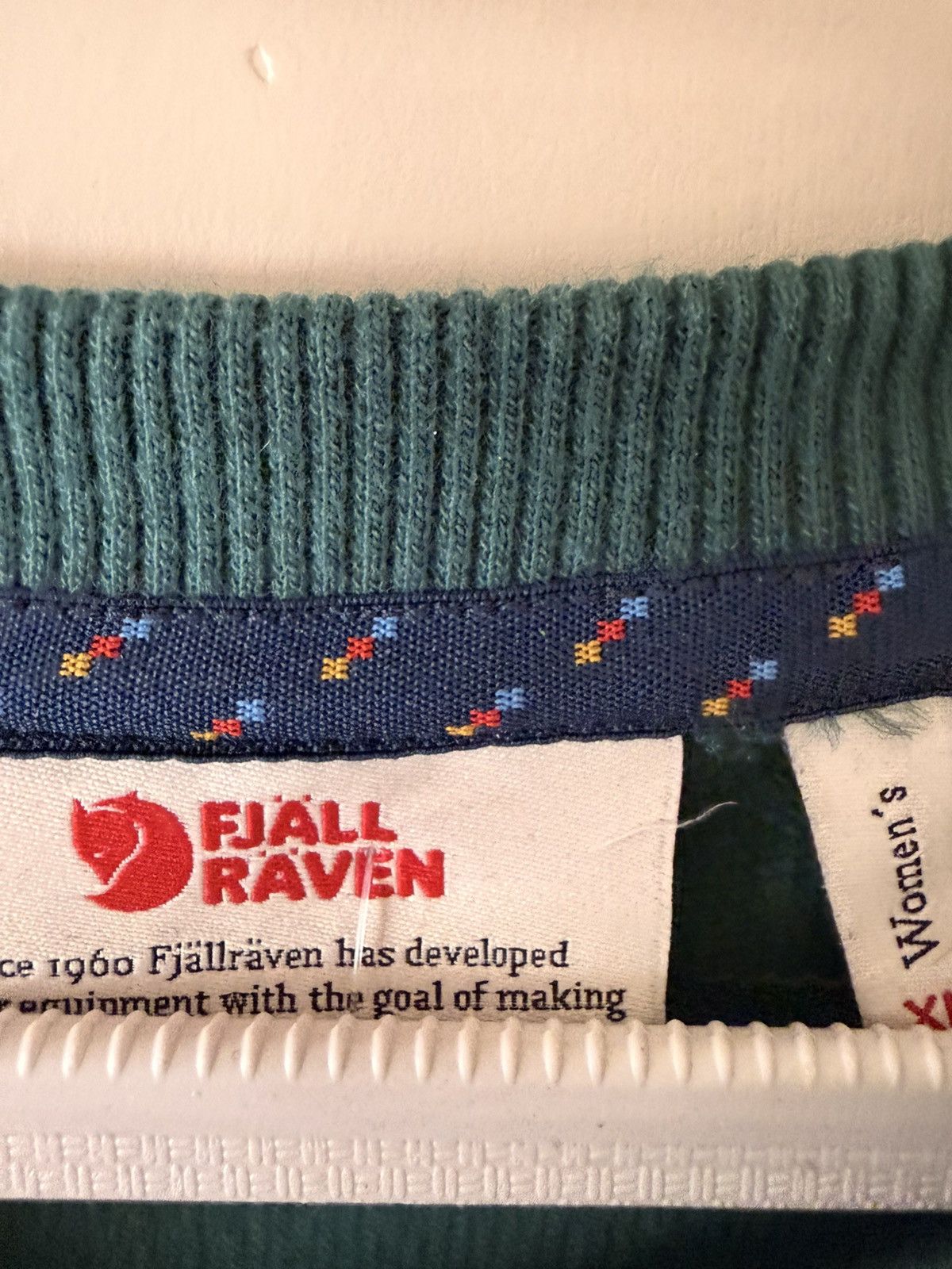 Fjallraven Vintage Fjallraven Green Crewneck Size US XL / EU 56 / 4 - 3 Thumbnail