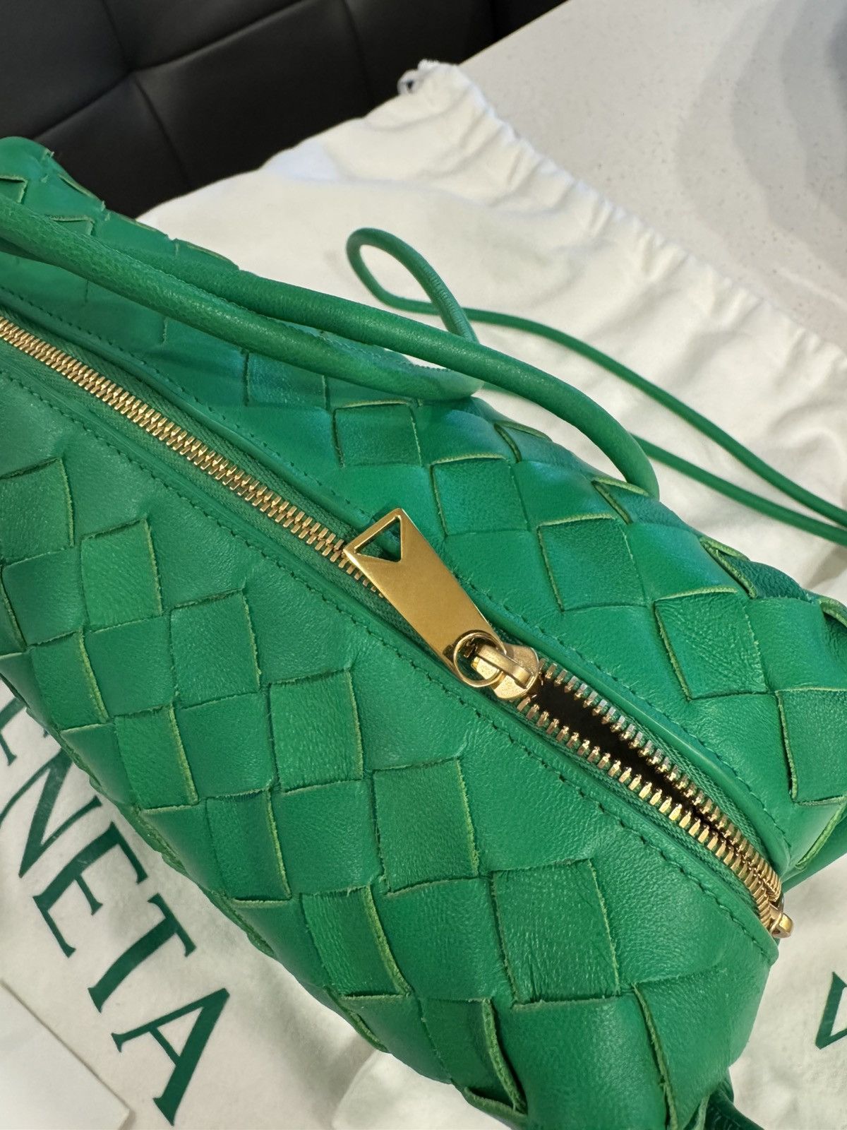 Bottega Veneta Bottega Veneta Medium Nodini Intrecciato Leather Bag Size ONE SIZE - 9 Thumbnail