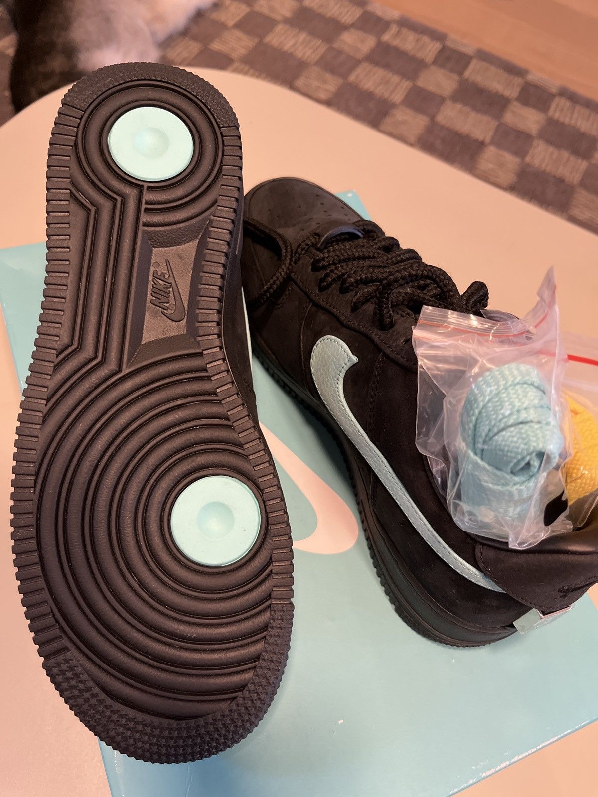 Nike × Tiffany & Co. Nike Tiffany Air Force 1 1837 Size US 7.5 / EU 40-41 - 3 Thumbnail