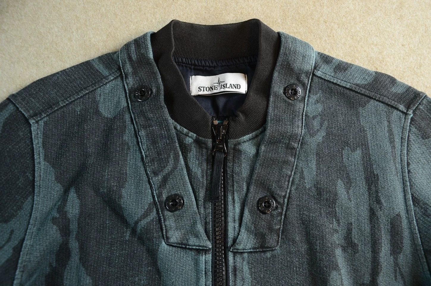 Stone Island Stone Island Camo Hooded Jacket with Patch Logo M Size US M / EU 48-50 / 2 - 3 Thumbnail