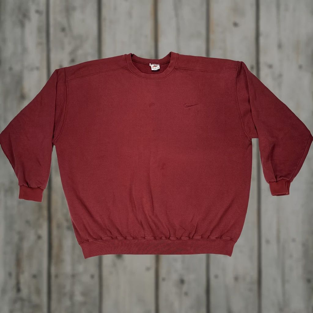 Nike VINTAGE Nike Men’s 2XL Sweatshirt Swoosh Crewneck Burgundy White Tag 90s USA Size US XXL / EU 58 / 5 - 1 Thumbnail