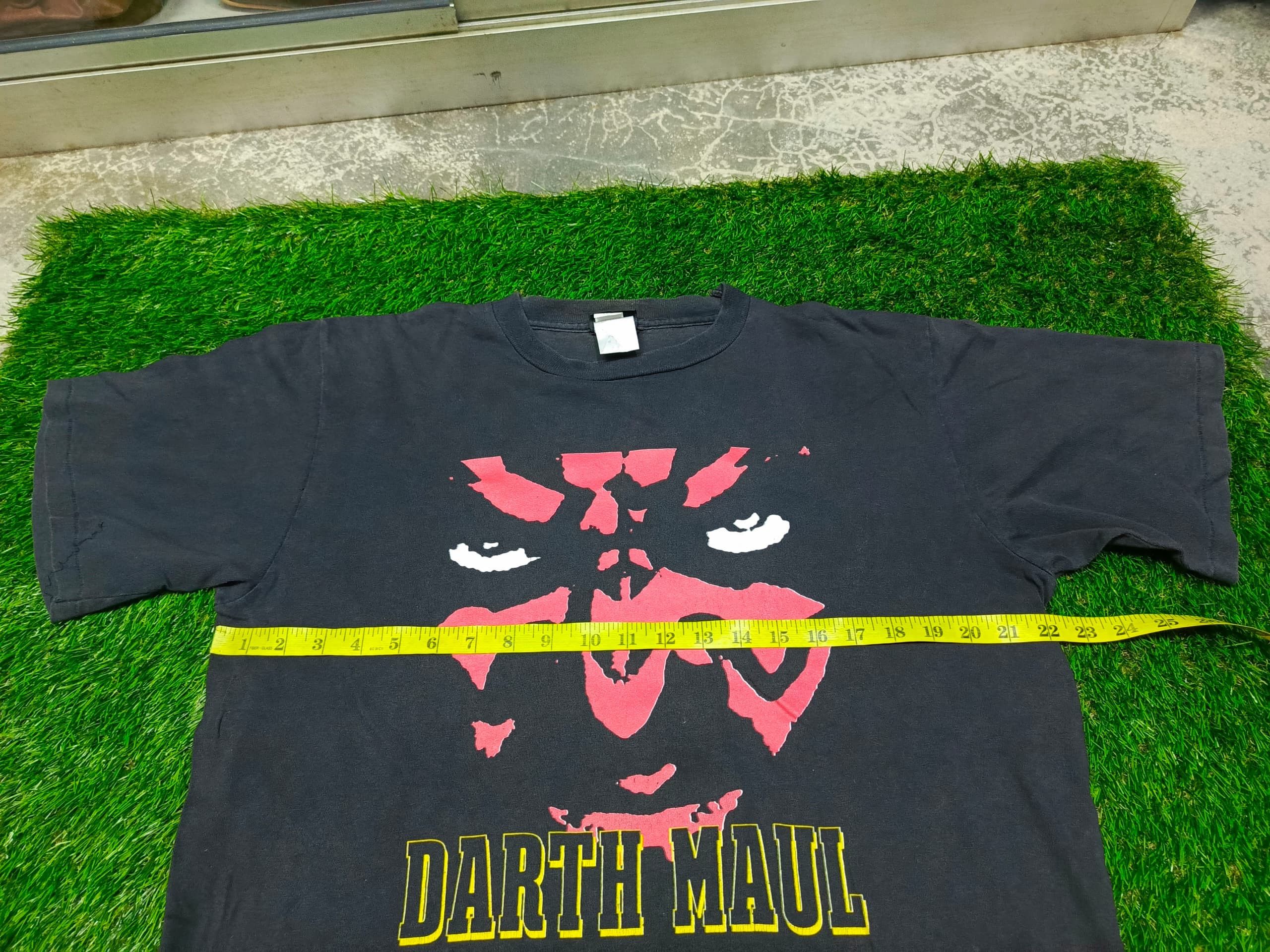 Vintage Vintage star wars darth maul tee Size US L / EU 52-54 / 3 - 10 Thumbnail