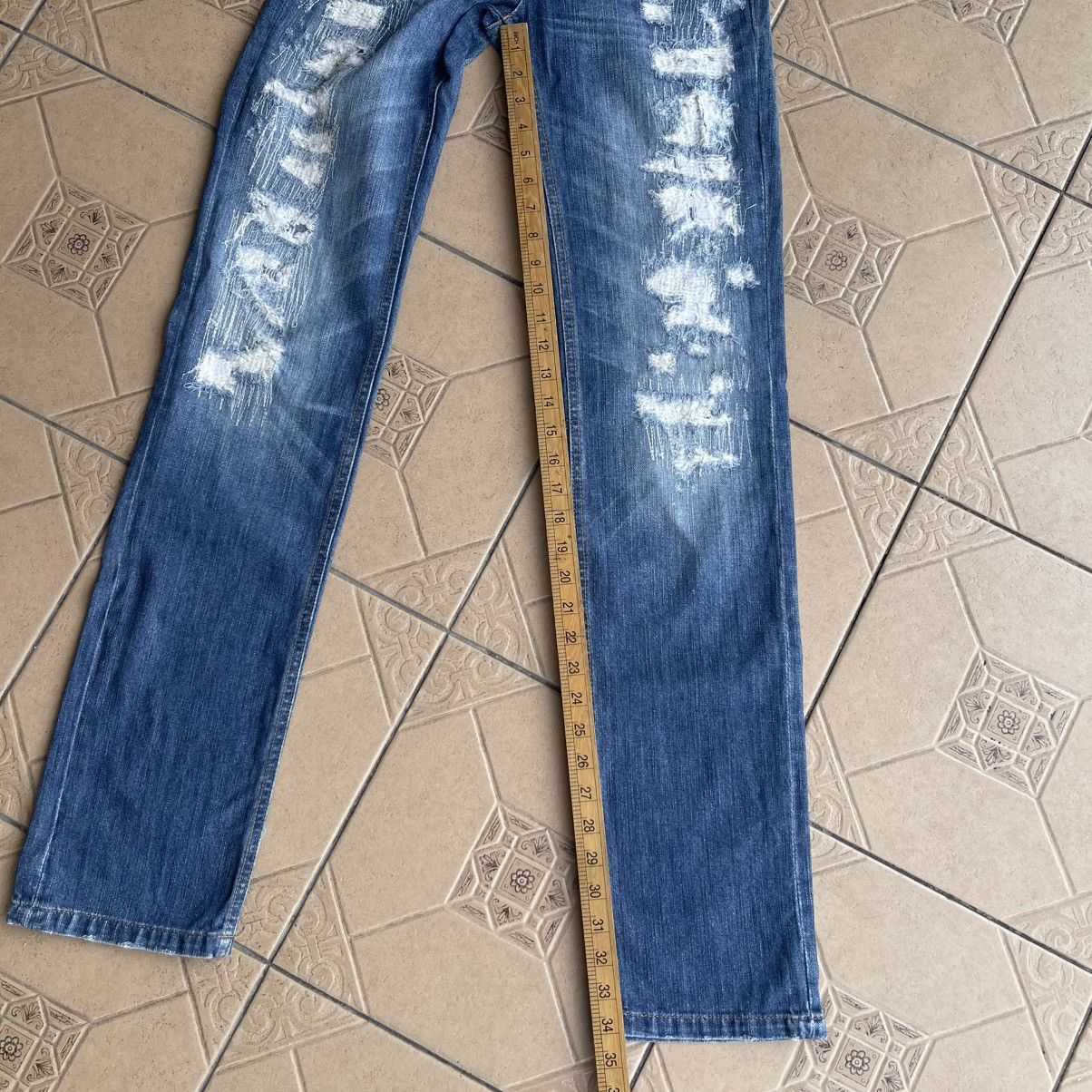 Dolce & Gabbana Dolce & Gabanna Distressed Ripped Jeans Size 28’ Size 28" / US 6 / IT 42 - 22 Thumbnail