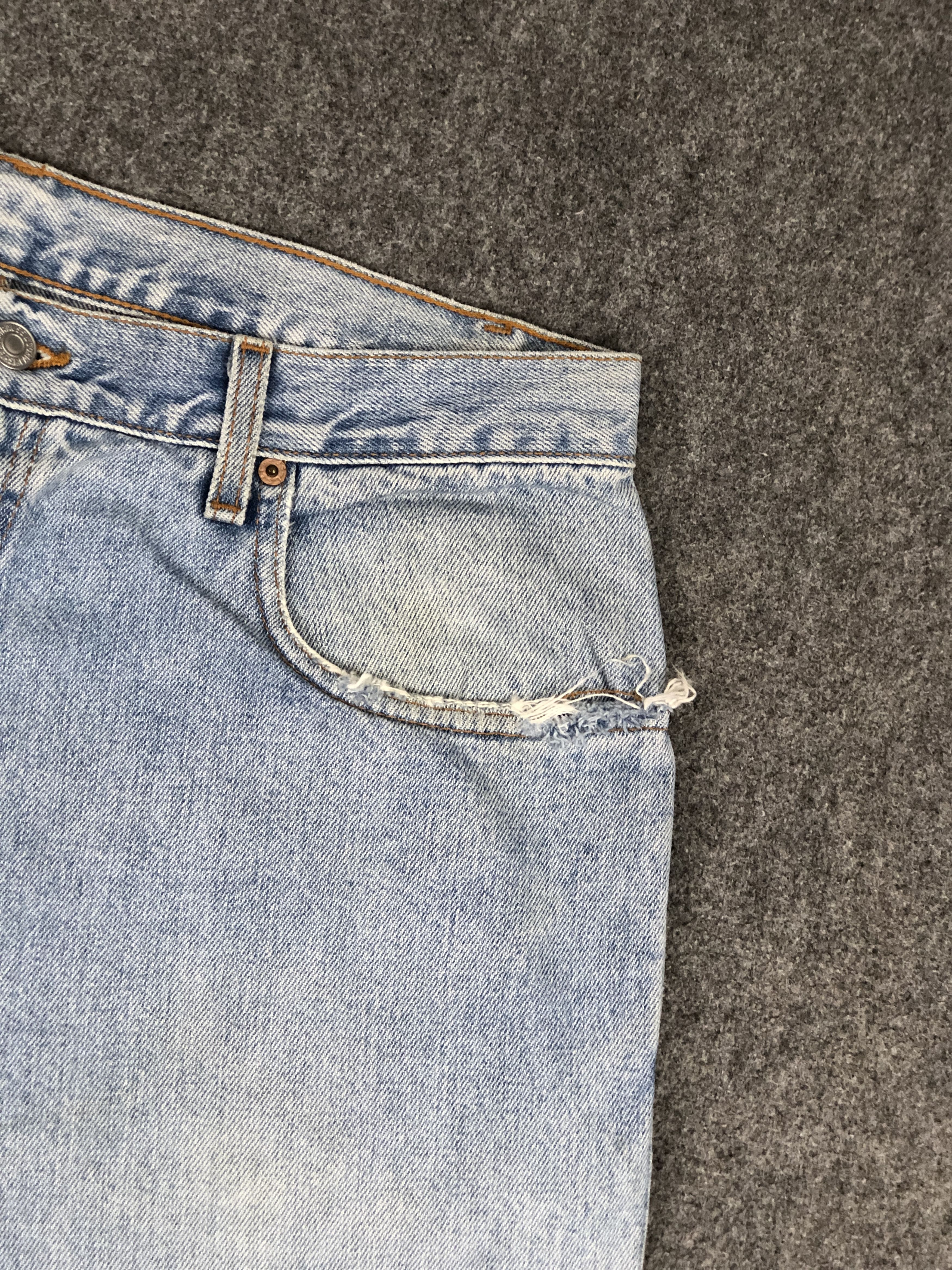 Levi's Vintage 90s Levis 570 Tapered Leg Baggy Fit Jeans DP2364 Size US 33 - 11 Thumbnail