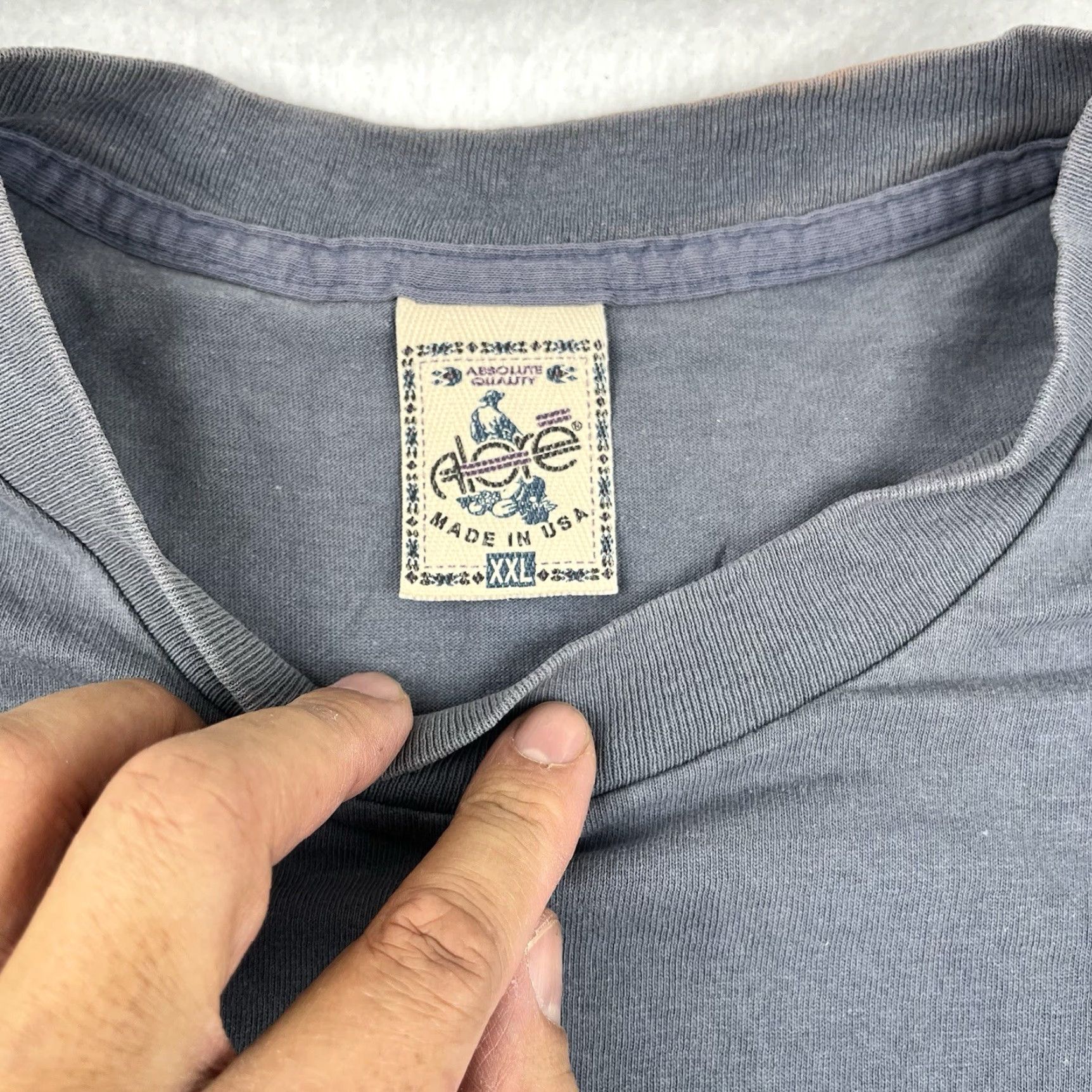 Vintage VINTAGE Brad Goodwin Dolphin Shirt 2XL Blue Cotton Short Sleeve Logo Graphic Tee Mens 2000s Y2K Nature Wildlife Conservation Alore Shirt Size US XXL / EU 58 / 5 - 3 Thumbnail