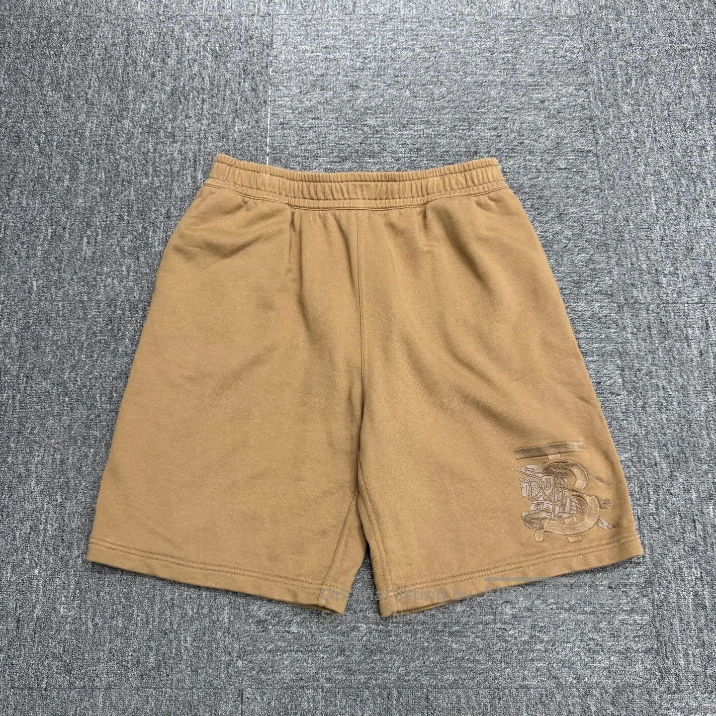 Burberry BURBERRY Letter-embroidered warhorse shorts| Size US 34 / EU 50 - 1 Thumbnail
