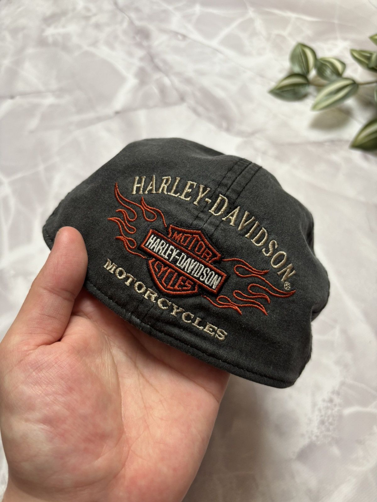 Harley Davidson Harley Davidson Flame Graphic Ivy Cap Fitted Mens Size M Size 38 - 7 Thumbnail