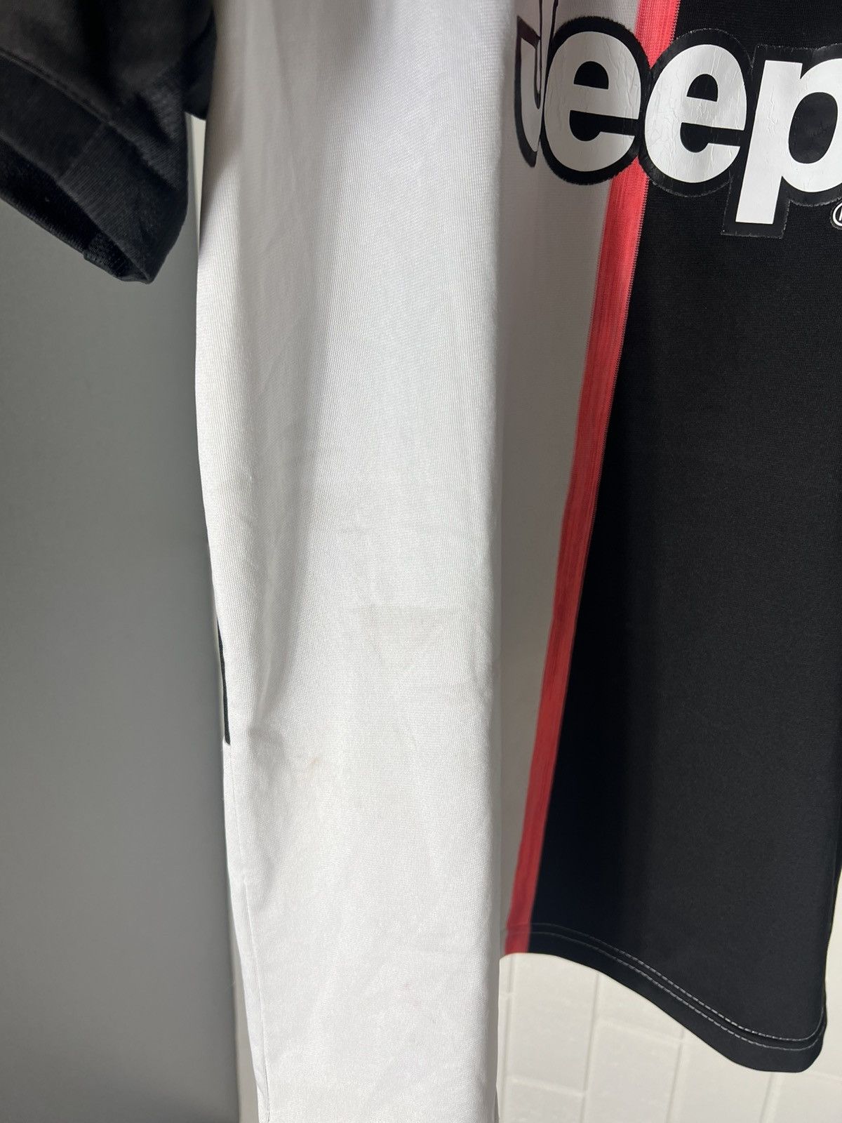 Vintage VERY RARE ADIDAS FC JUVENTUS ITALY SOCCER JERSEY Y2K 90s Size US M / EU 48-50 / 2 - 5 Thumbnail