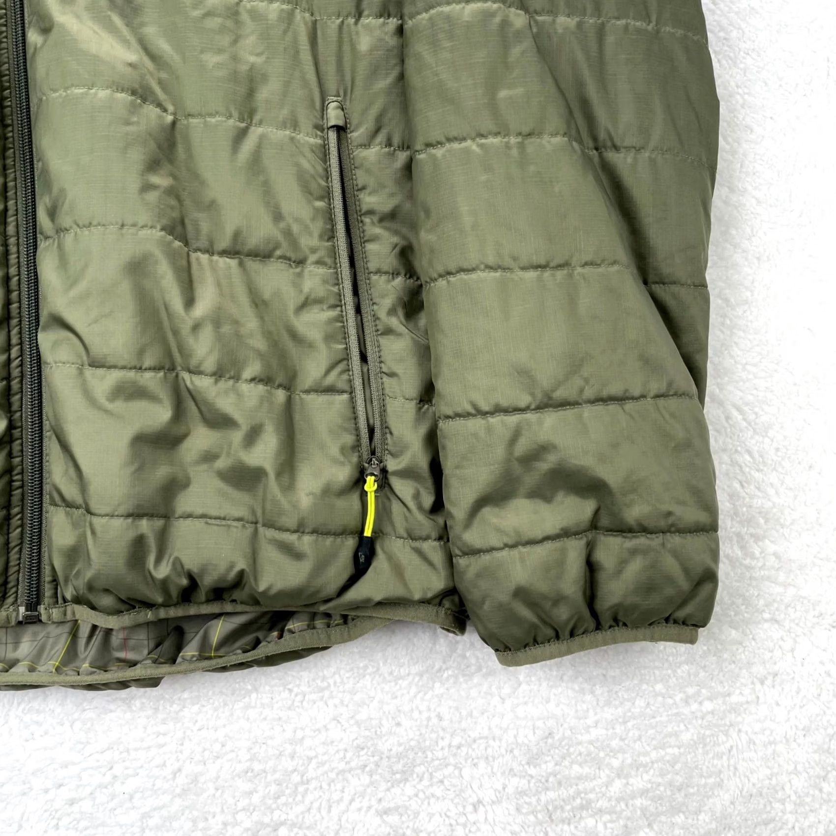 Nike VINTAGE Nike Jacket Mens L Green Reversible Puffer Coat Hooded Full Zip Jacket Size US L / EU 52-54 / 3 - 2 Thumbnail