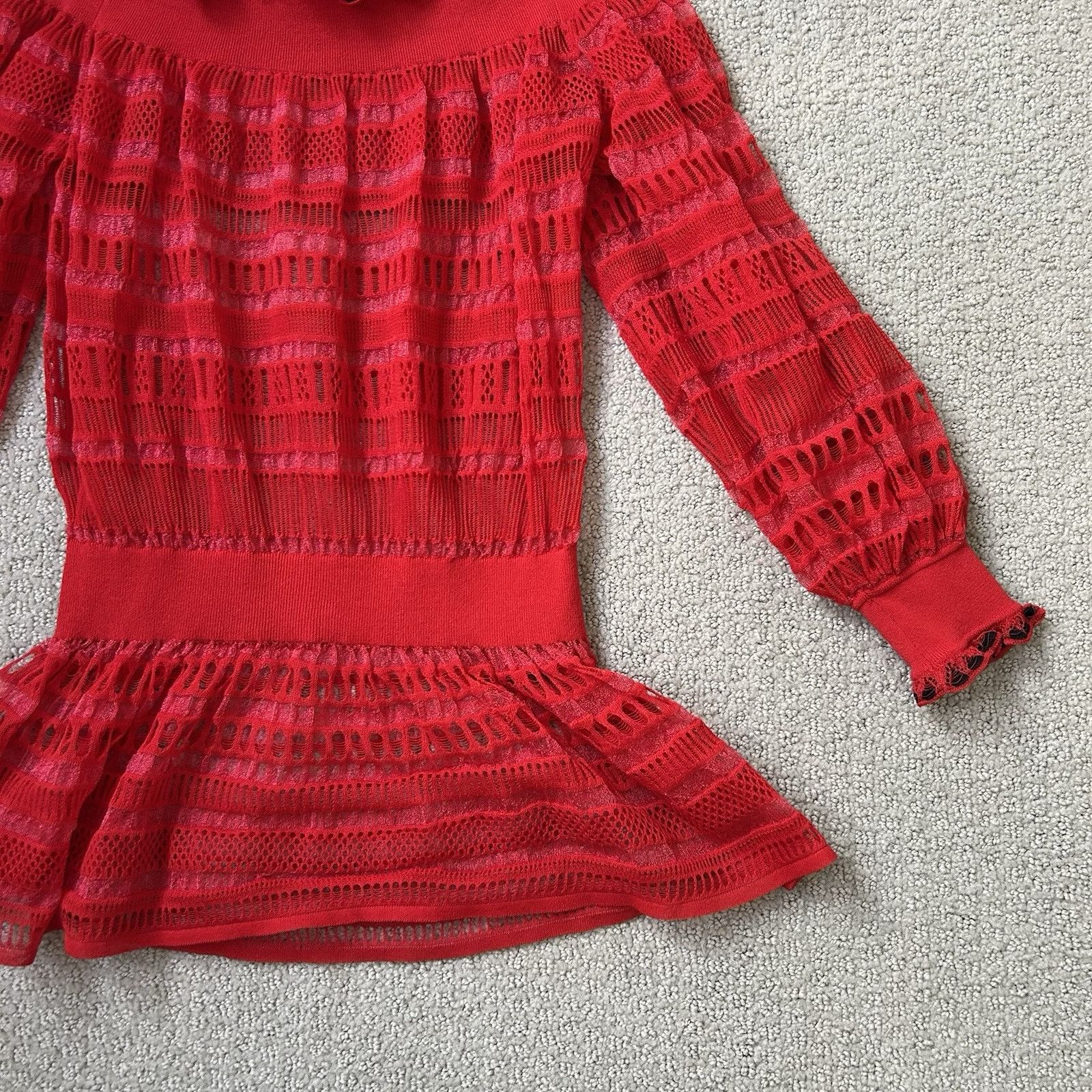 Alexander McQueen Alexander McQueen Vintage 90s Red Off The Shoulder Sheer Lac Size S / US 4 / IT 40 - 7 Thumbnail