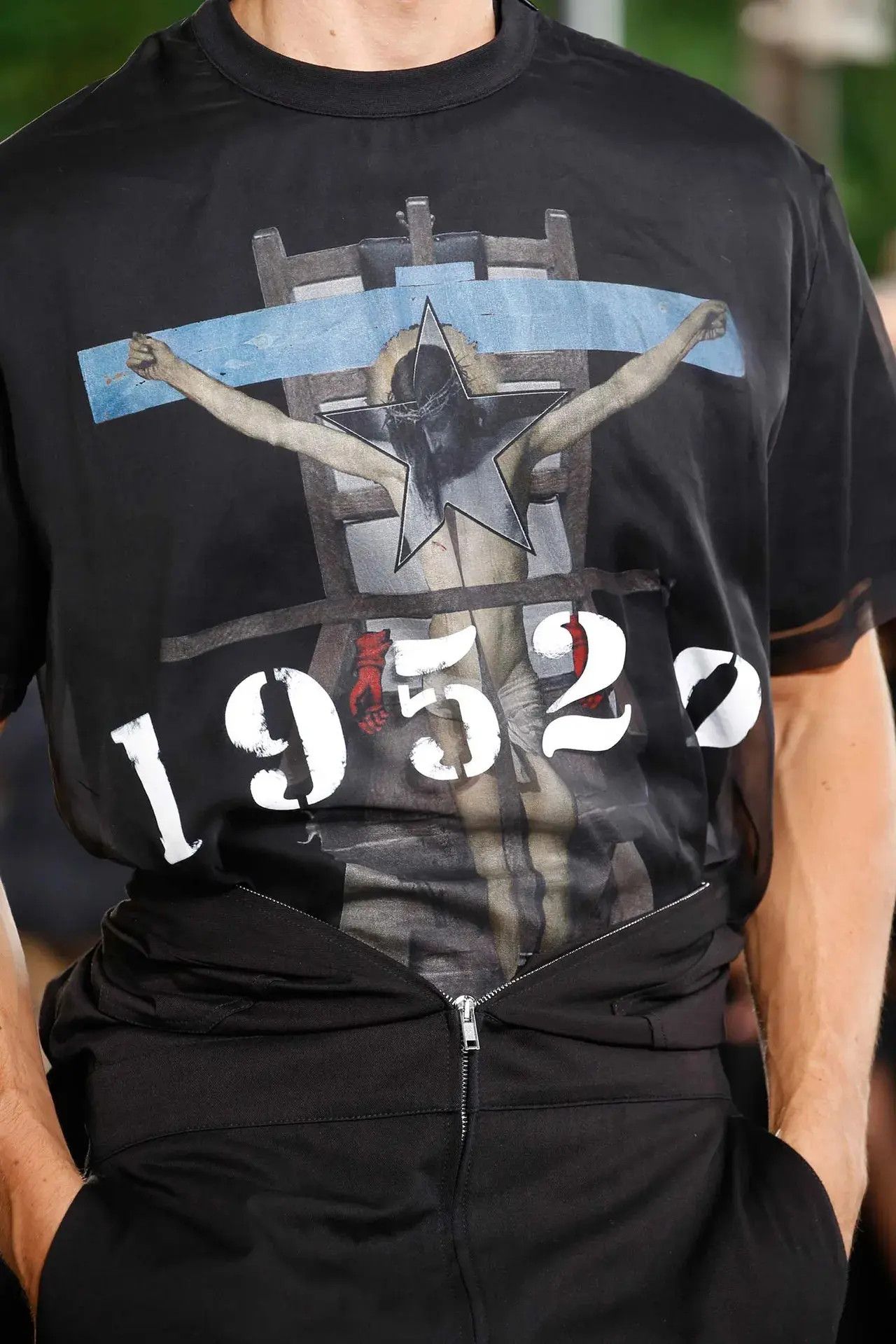 Givenchy Black Runway Organza Silk 19520 Oversized T-Shirt Size US XS / EU 42 / 0 - 7 Thumbnail