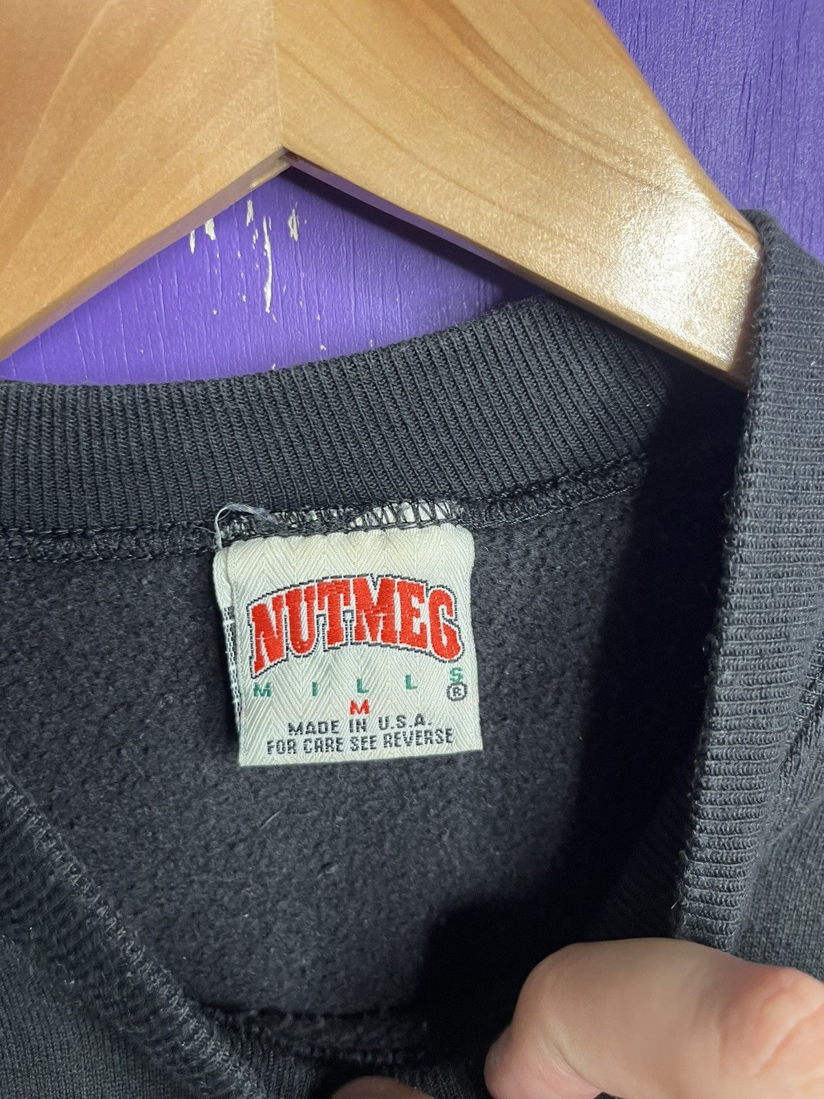 NBA × Nutmeg × Vintage Vintage 90s Nutmeg Chicago bulls logo crewneck Size US M / EU 48-50 / 2 - 4 Thumbnail