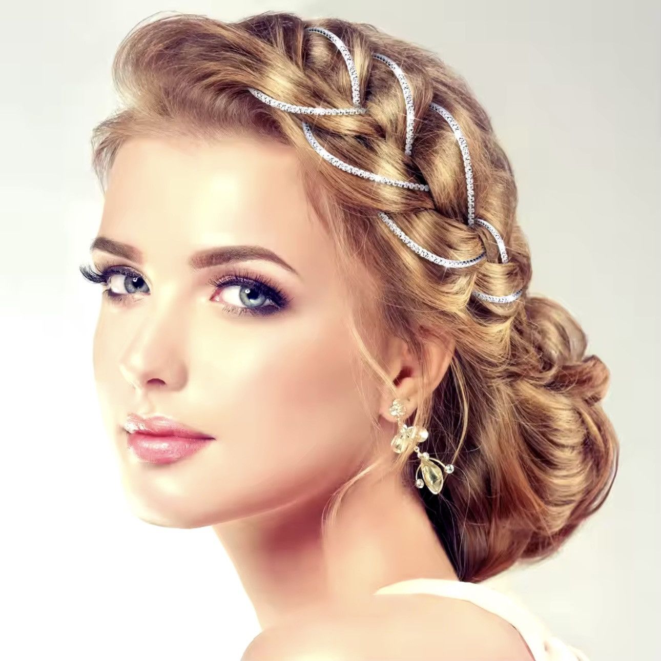Guess 1pc Guess crystal diamonds paved sliver double tassel Hair Size ONE SIZE - 10 Thumbnail