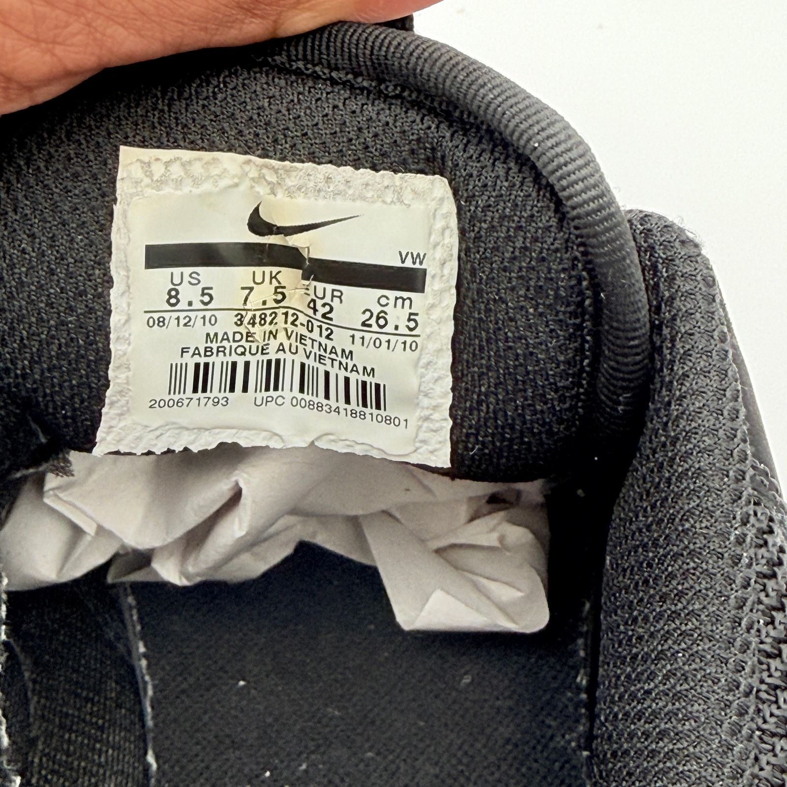 Nike Nike ACG Air Rongbuk Black White Trail Running Shoes Size US 8.5 / EU 41-42 - 3 Thumbnail