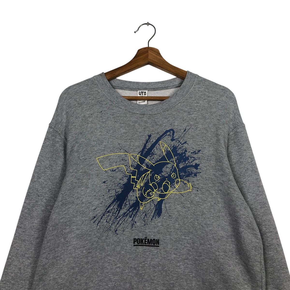 Japanese Brand UNIQLO UT Pokémon x Meguru Yamaguchi Oversized Pikachu Art Size US M / EU 48-50 / 2 - 4 Thumbnail