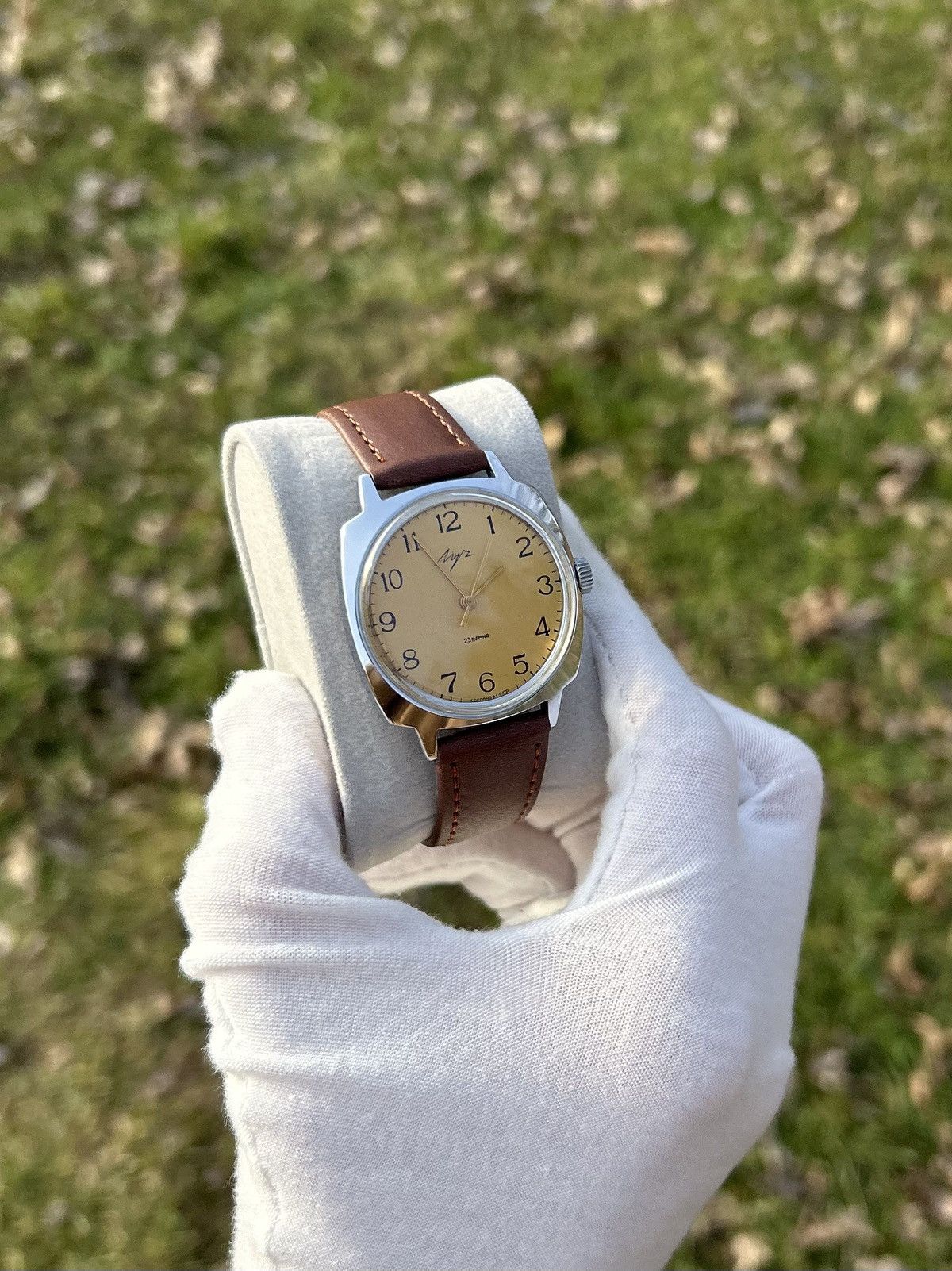 Vintage Vintage Watch Luch Soviet USSR Mechanical Retro 1980s Size ONE SIZE - 14 Thumbnail