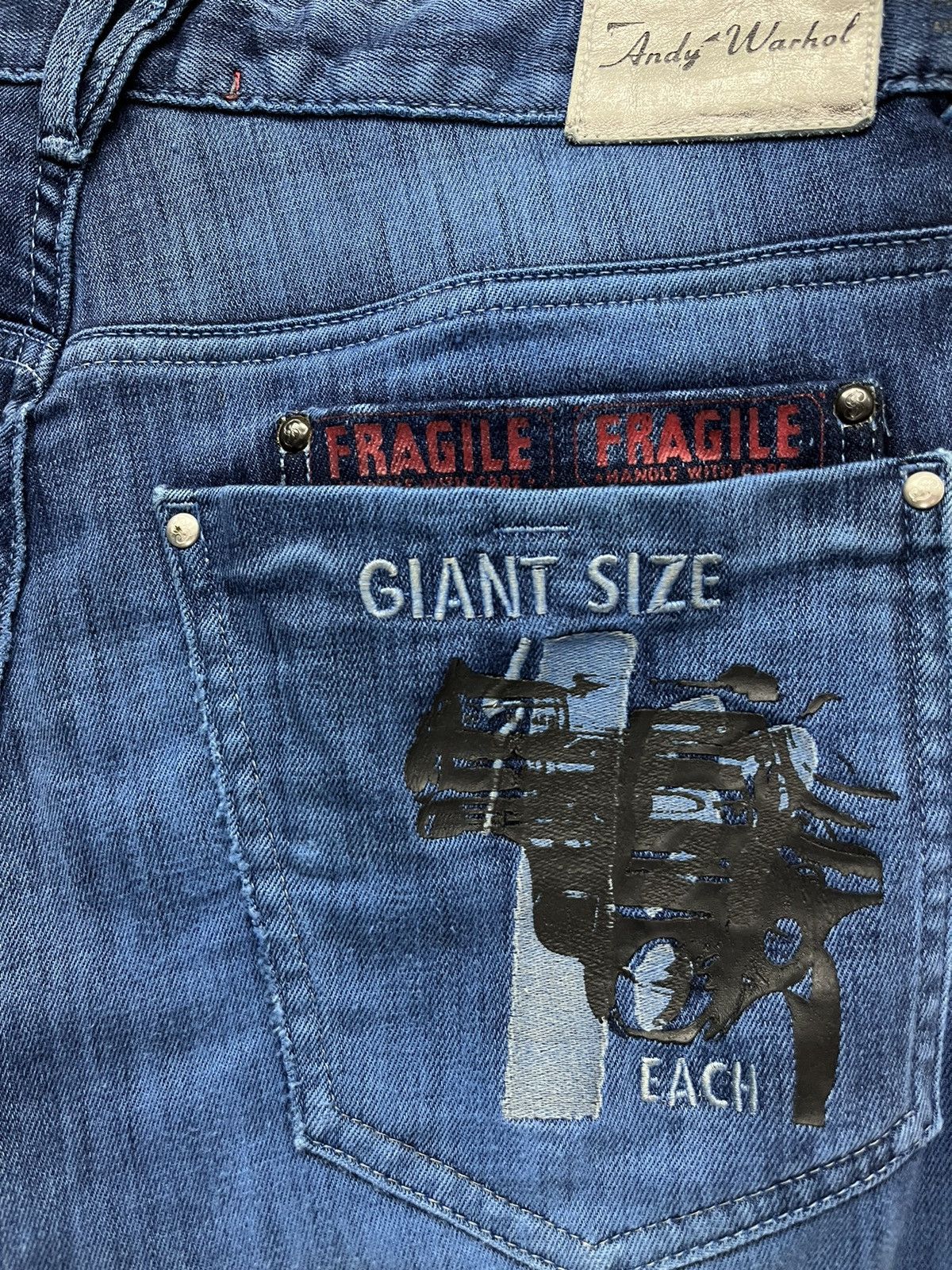 Andy Warhol 🔫 ANDY WARHOL Art Gun 1981 x "Giant Size" By PEPE JEANS Size US 31 - 1 Thumbnail