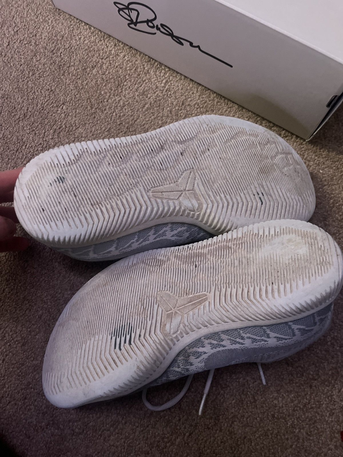 Nike Nike Kobes Snakeskin colorway Size US 10 / EU 43 - 1 Thumbnail