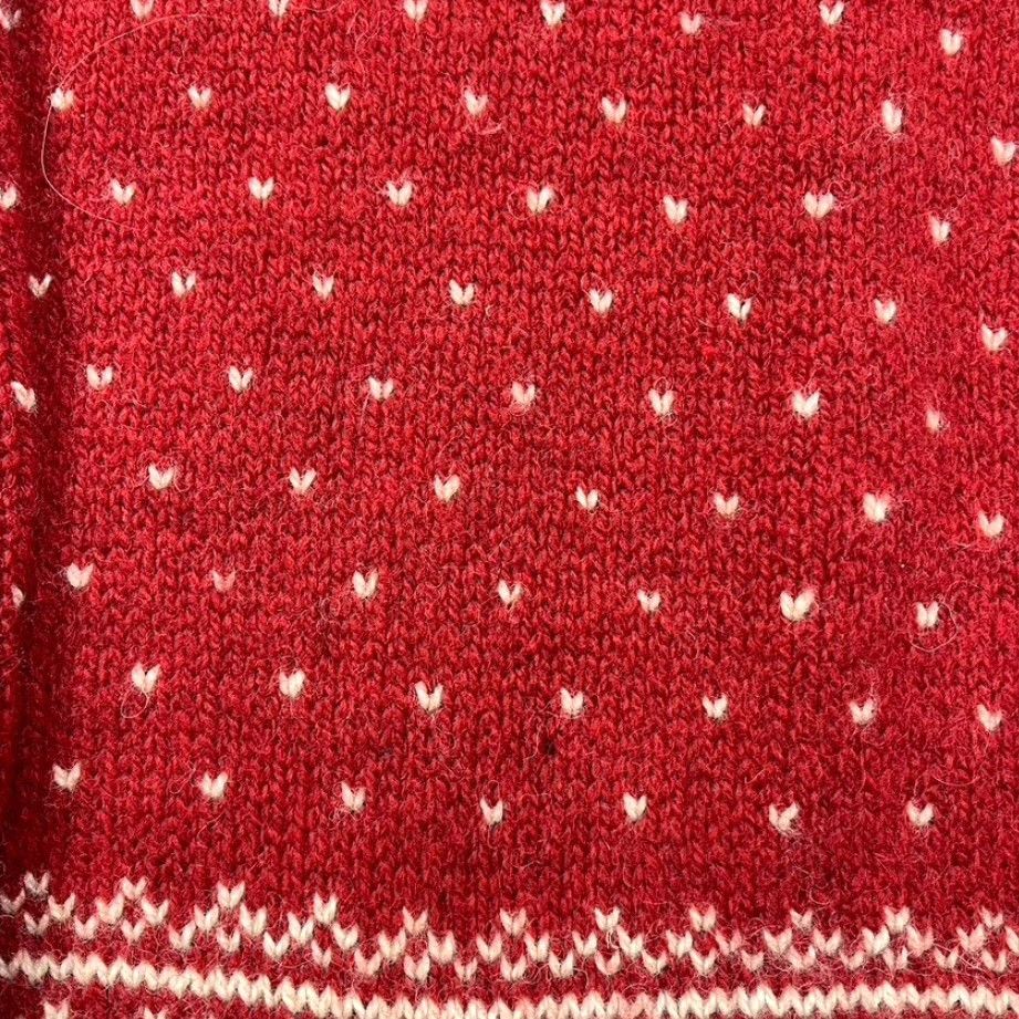 Vintage VINTAGE L.L. Bean Sweater Womens S Red Wool Fair Isle Nordic Pullover 90s Shirt Size S / US 4 / IT 40 - 4 Thumbnail