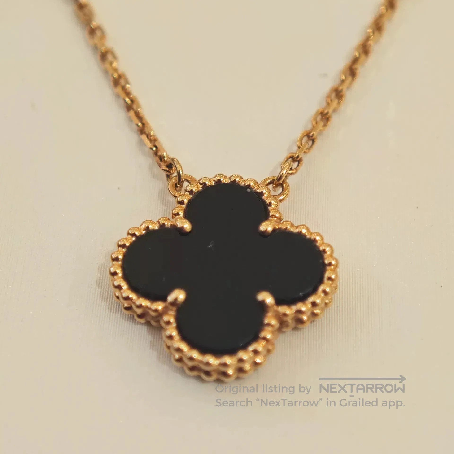 Van Cleef & Arpels Van Cleef & Arpels Black Flower Medium Necklace. Size ONE SIZE - 3 Thumbnail