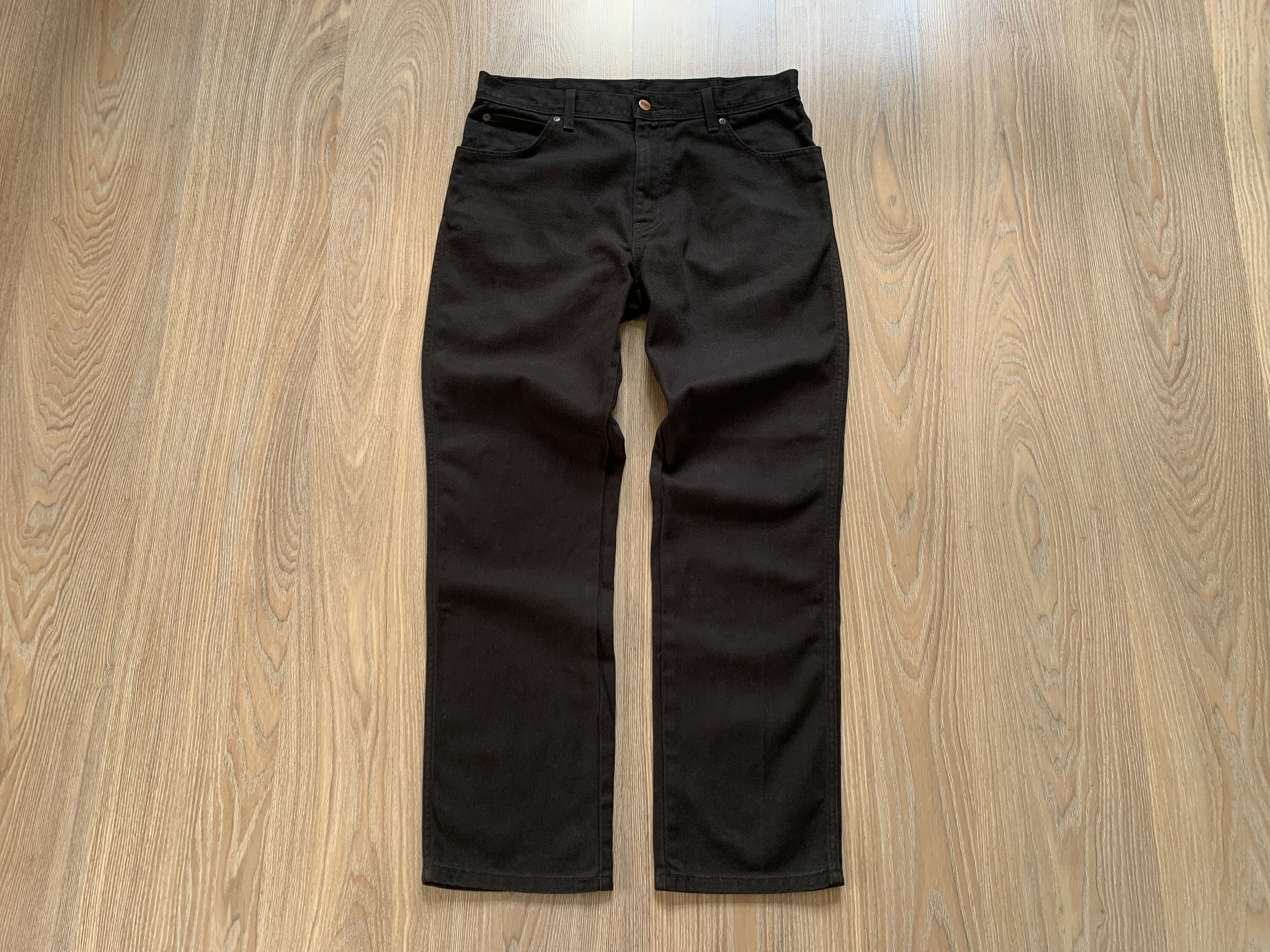 Wrangler Wrangler Regular Fit Black Jeans Size US 34 / EU 50 - 2 Thumbnail