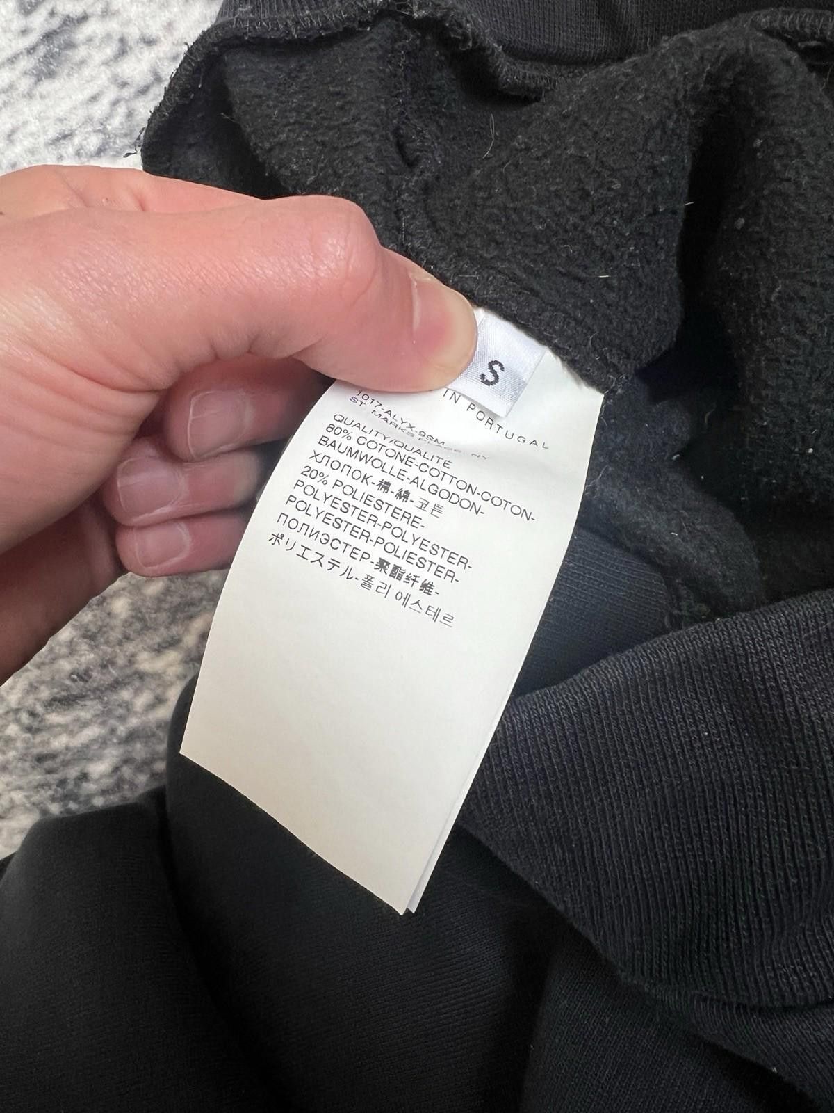 1017 ALYX 9SM alyx 1017 Sweatpants Black Size Small Size US 30 / EU 46 - 5 Thumbnail
