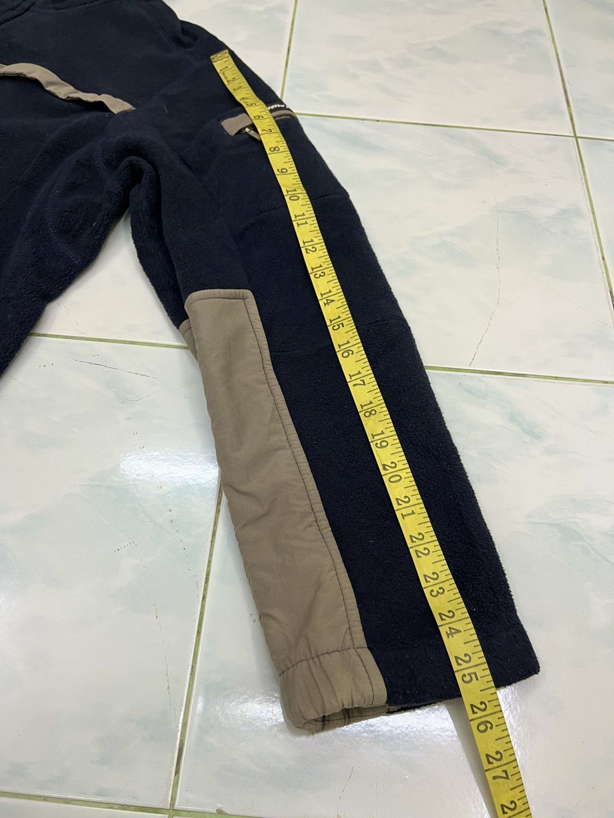 🔥🔥🔥STEALS VINTAGE TOMMY HILFIGER HOODIE FLEECE JACKET