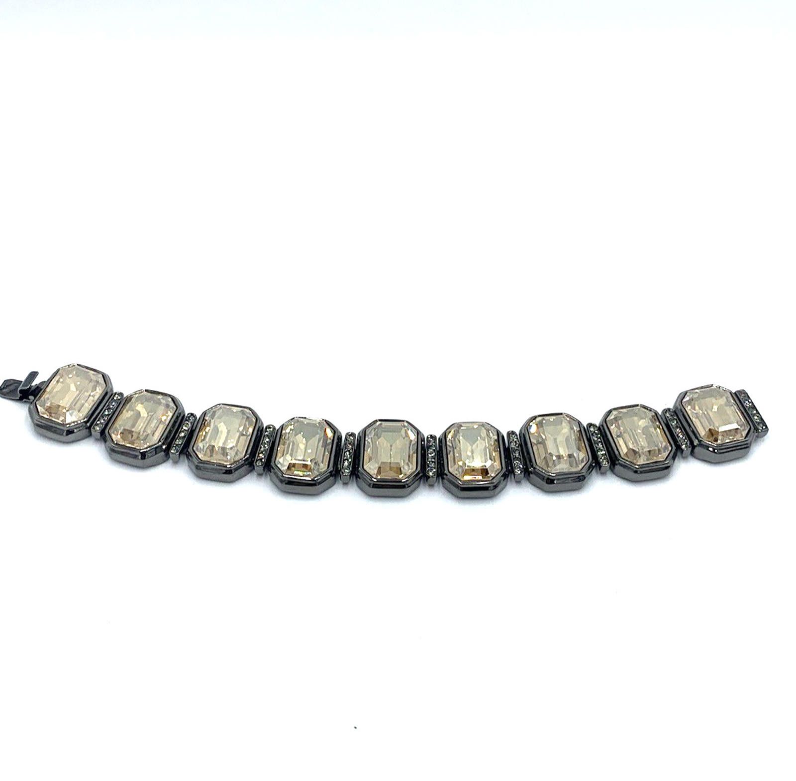 Other Judith Leiber Champagne Tone Rhinestone Runway Bracelet Size ONE SIZE - 3 Thumbnail