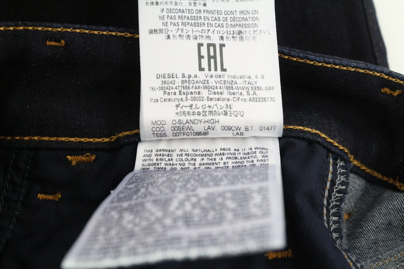 Diesel SLANDY-HIGH 009CW W26/L32 Skinny High Waist Jeans 40674 Size 26" / US 2 / IT 38 - 10 Thumbnail
