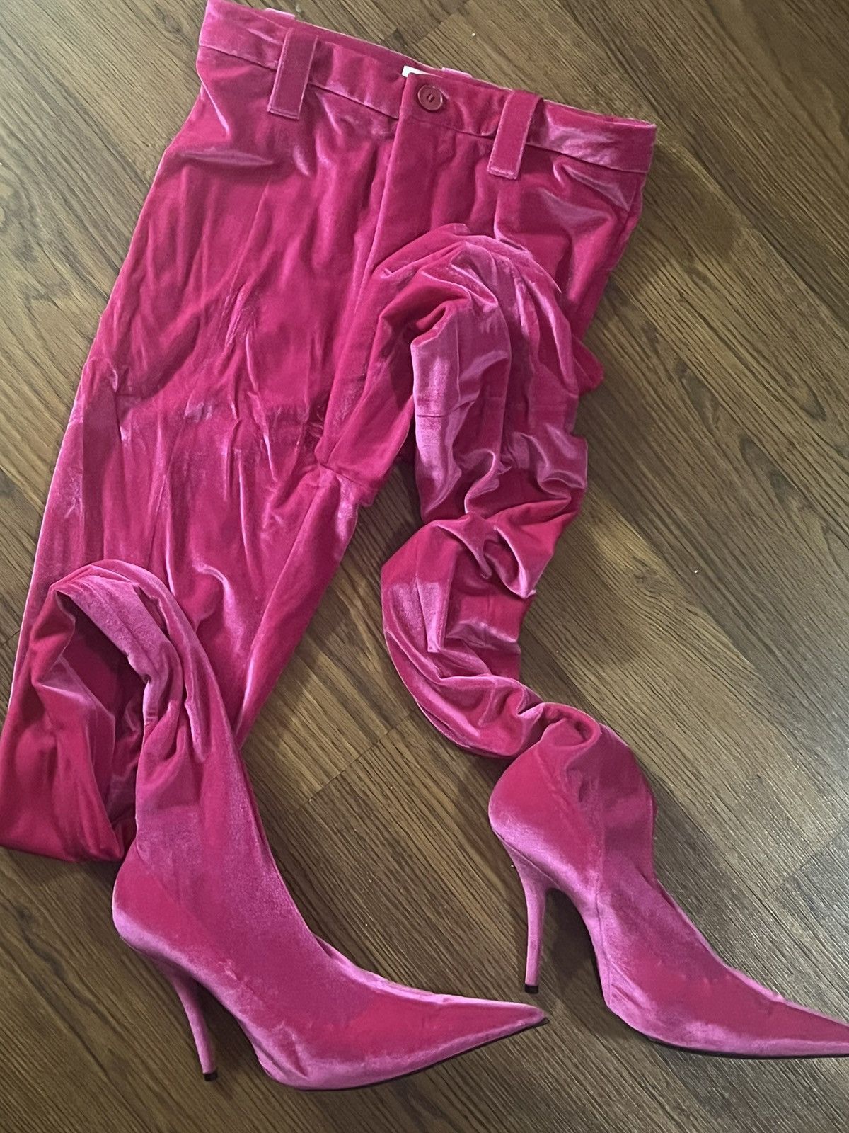 Balenciaga Balenciaga 2017 Hot Pink Velvet Pantaboot / Knife Boots Size 26" / US 2 / IT 38 - 6 Thumbnail