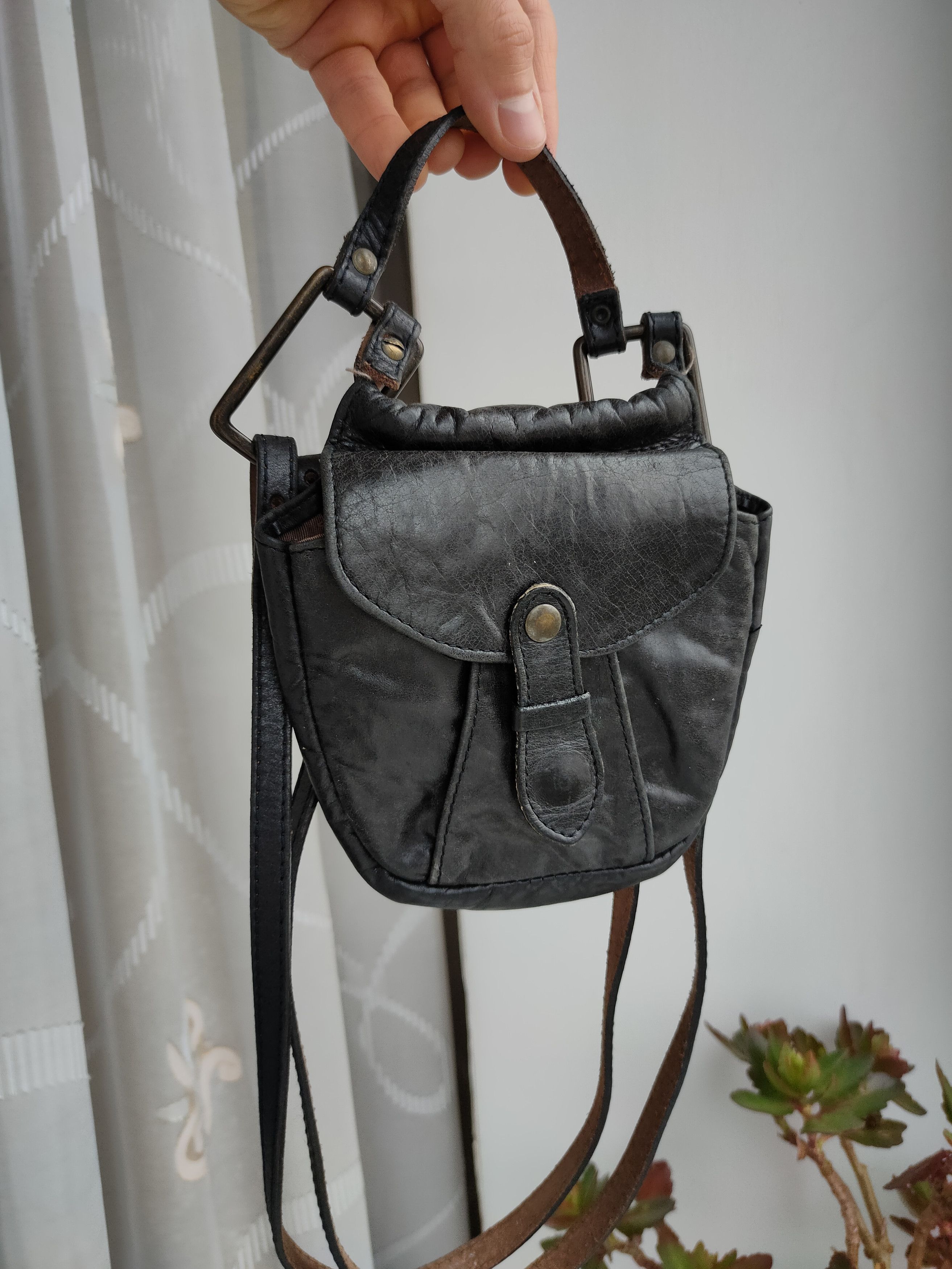 Genuine Leather Abaco Paris Small Vintage Leather Bag France Handbag Size ONE SIZE - 11 Thumbnail