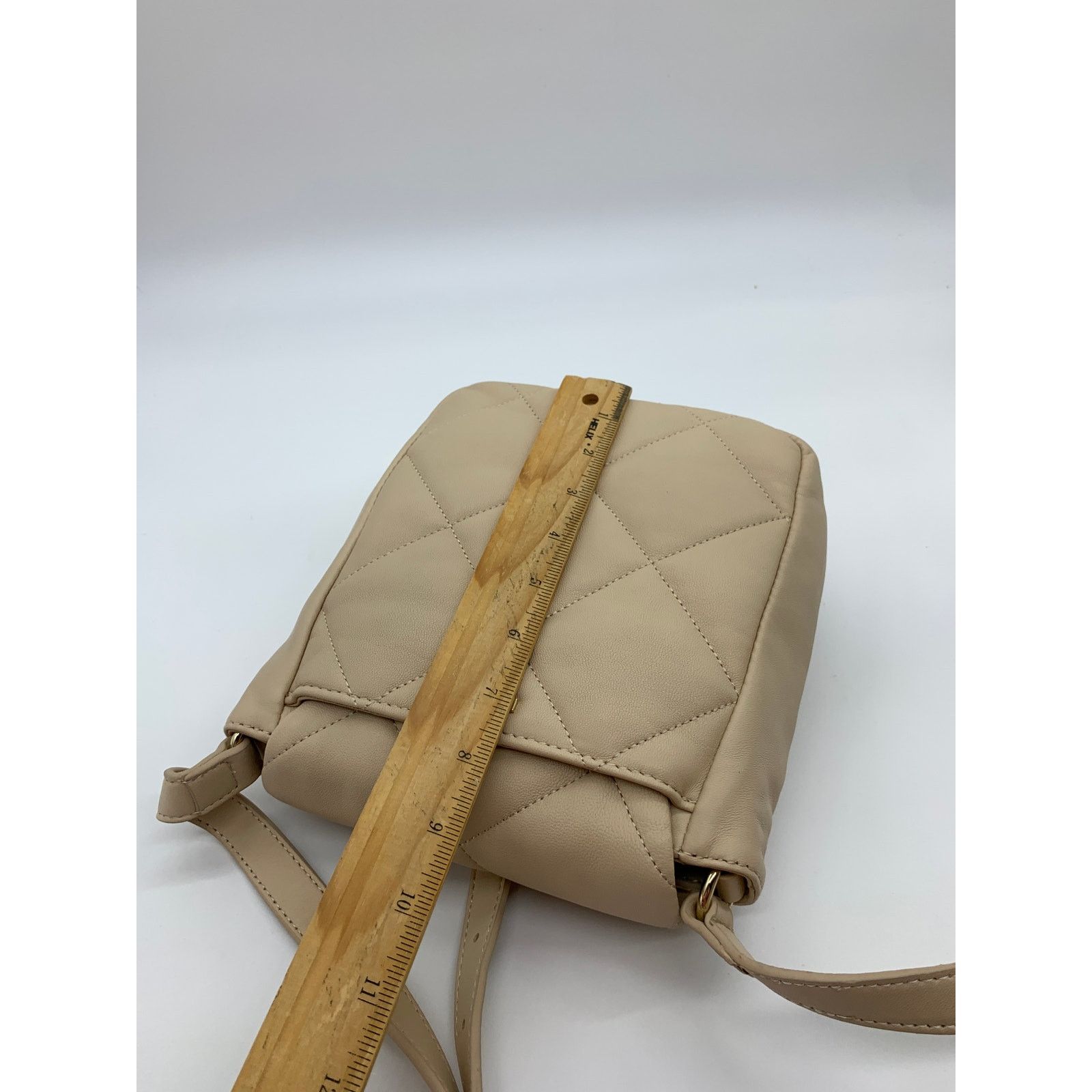 Vince Camuto Vince Camuto Quilted Leather Crossbody Doty Womens Purse Size ONE SIZE - 6 Thumbnail
