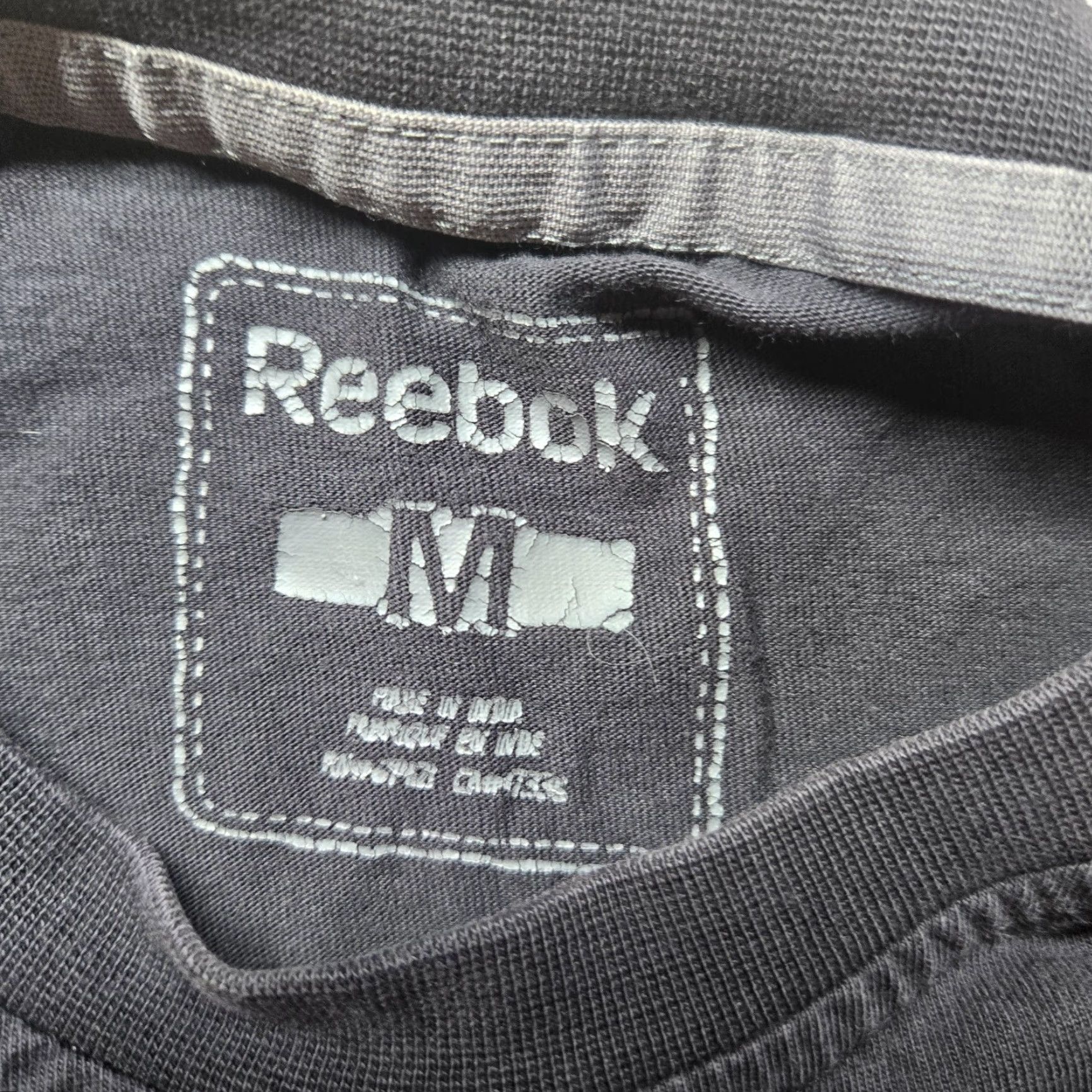 Reebok VINTAGE Reebok Shirt Men M Black Long Sleeve Cotton Tee 90s Classic Logo Shirts Mens Size US M / EU 48-50 / 2 - 3 Thumbnail