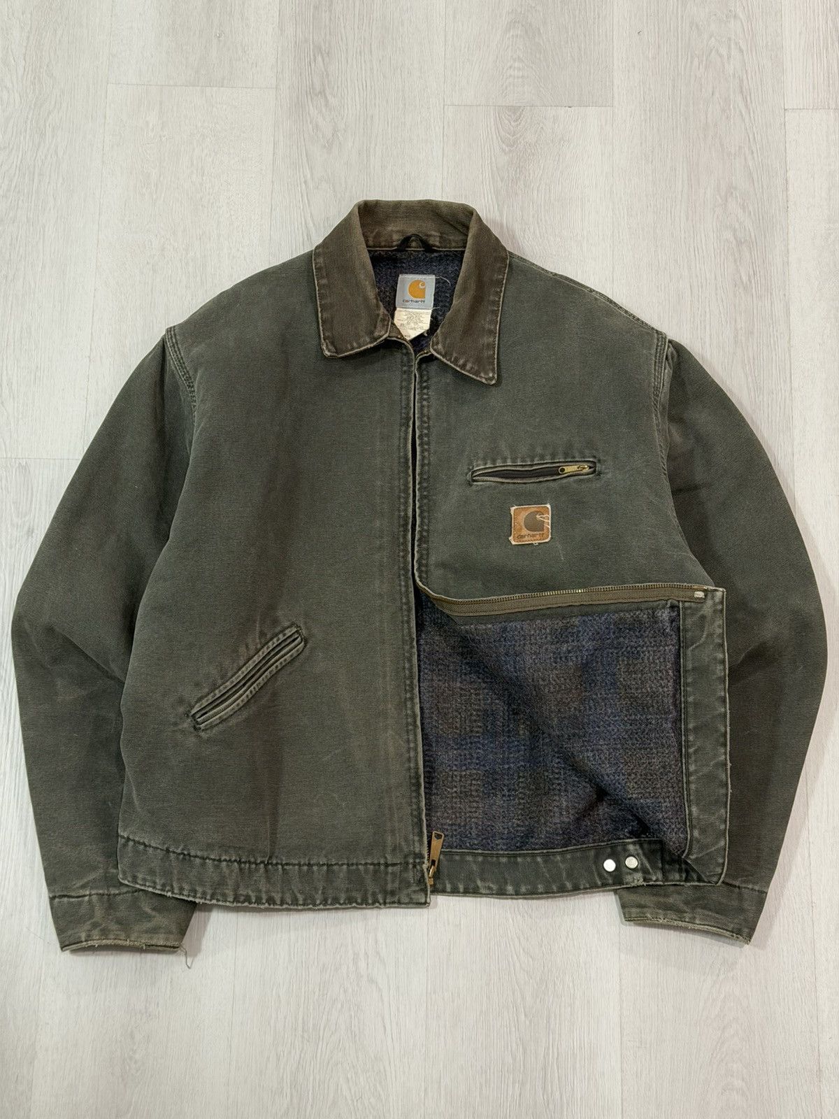 Carhartt Vintage 2001 Carhartt Detroit Jacket J97MOS MossGreen XL USA Size US XL / EU 56 / 4 - 1 Thumbnail