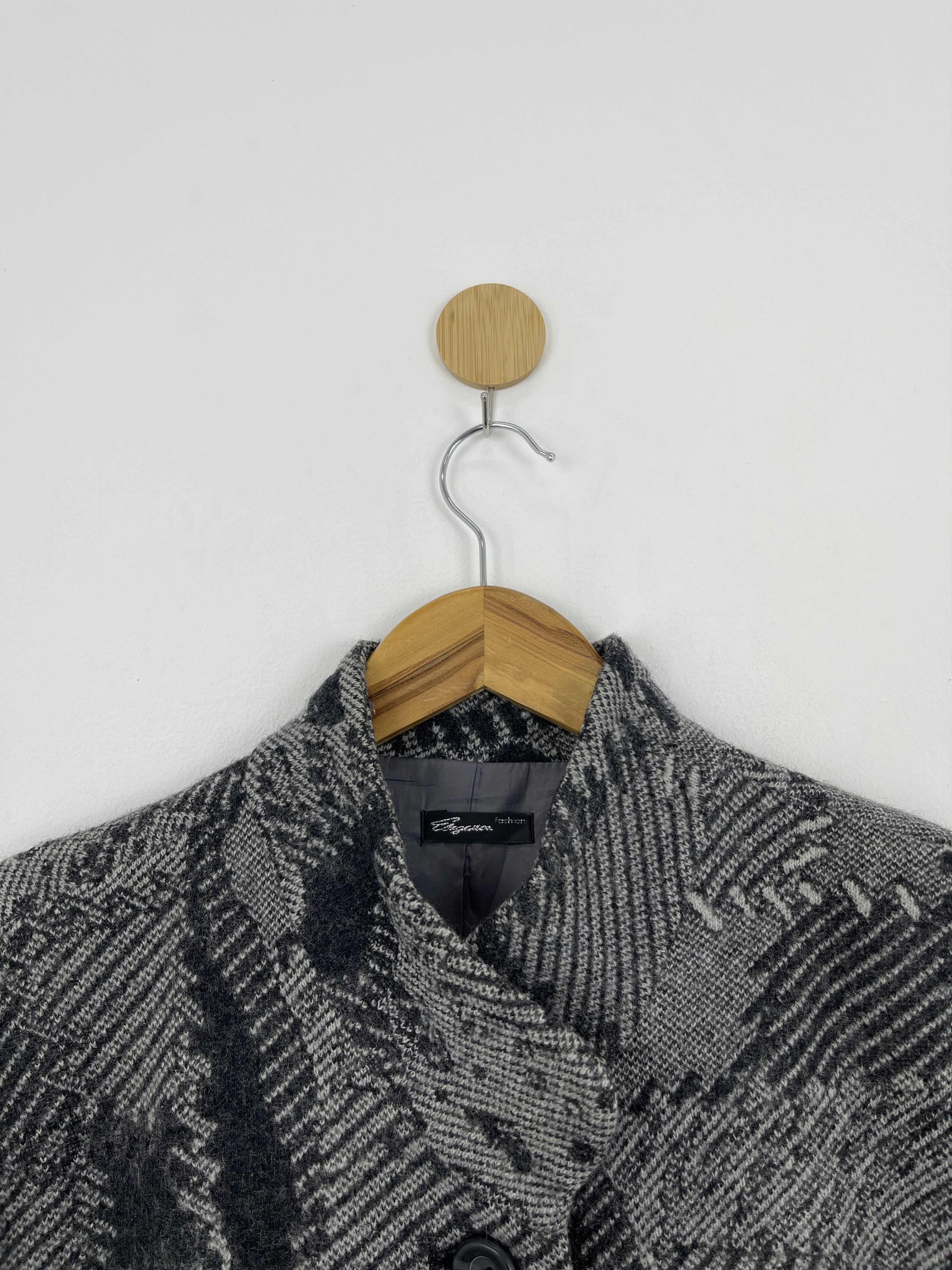 Japanese Brand Vintage Japanese Brand Knit Wool Button Up Jacket JA0044 Size US M / EU 48-50 / 2 - 7 Thumbnail