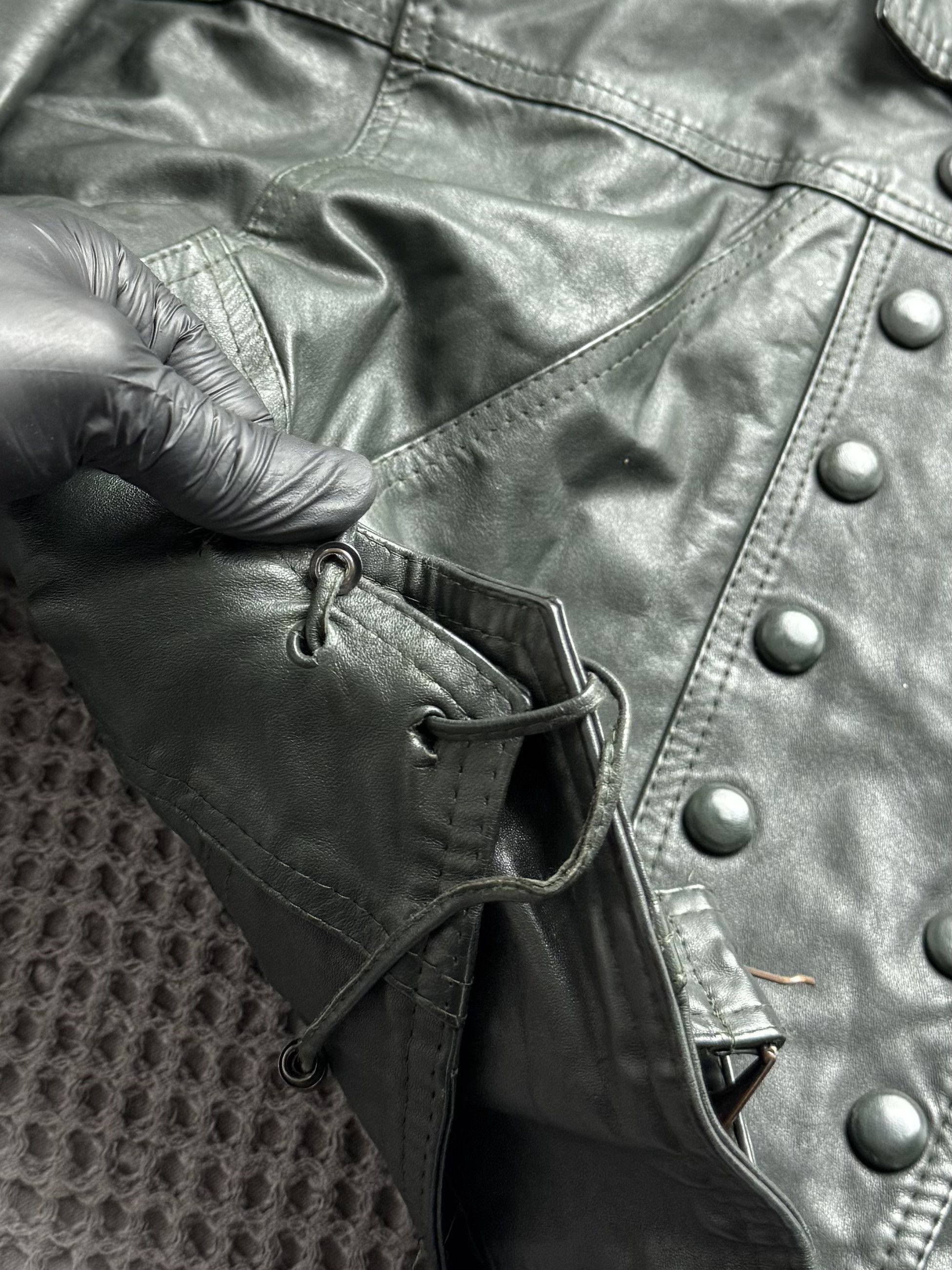 Vintage Vintage Leather Biker Jacket Cropped Belted Double Breasted Size L / US 10 / IT 46 - 8 Thumbnail