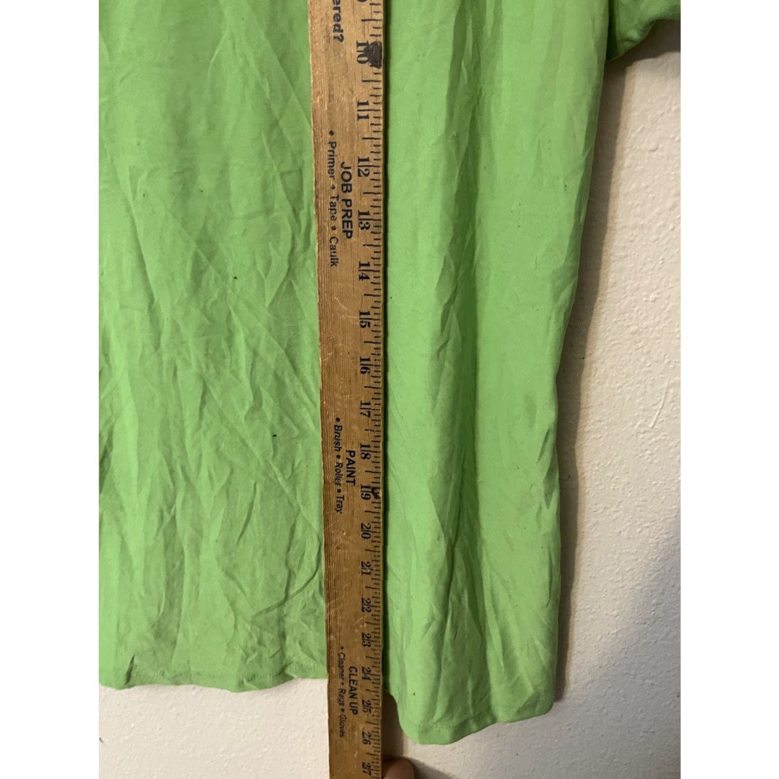 Under Armour Under Armour Women Short Sleeve Activewear Top M Green T-Shirt Athletic HeatGear Crew Neck Pullover Shirt Basic Size M / US 6-8 / IT 42-44 - 4 Thumbnail