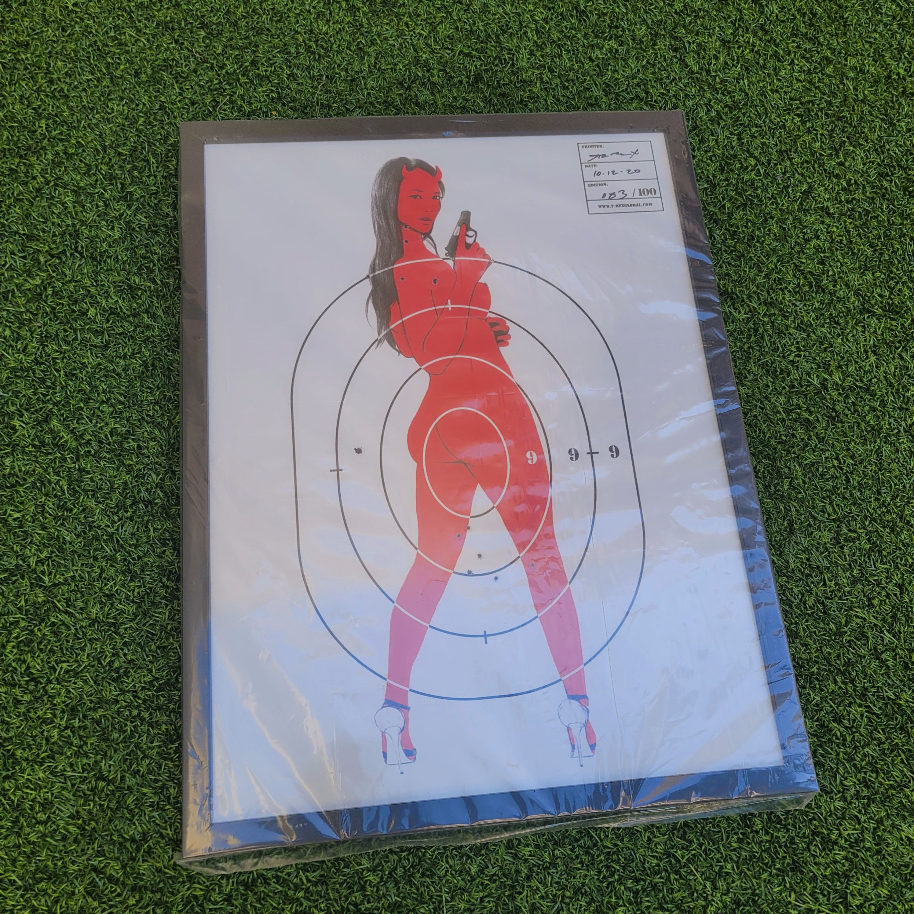 Untitled Artworks Trex Global Shooter Girl Print Original Size ONE SIZE - 2 Thumbnail
