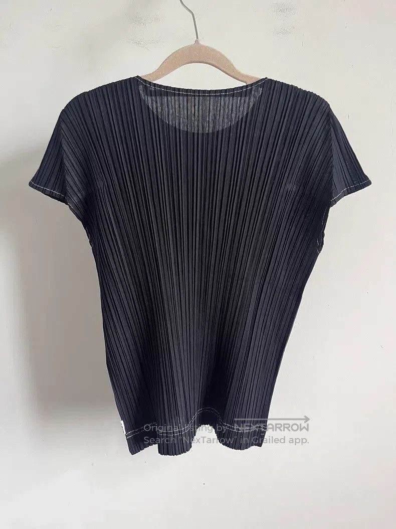 Issey Miyake Issey Miyake Black Short Sleeve Size S / US 4 / IT 40 - 2 Thumbnail