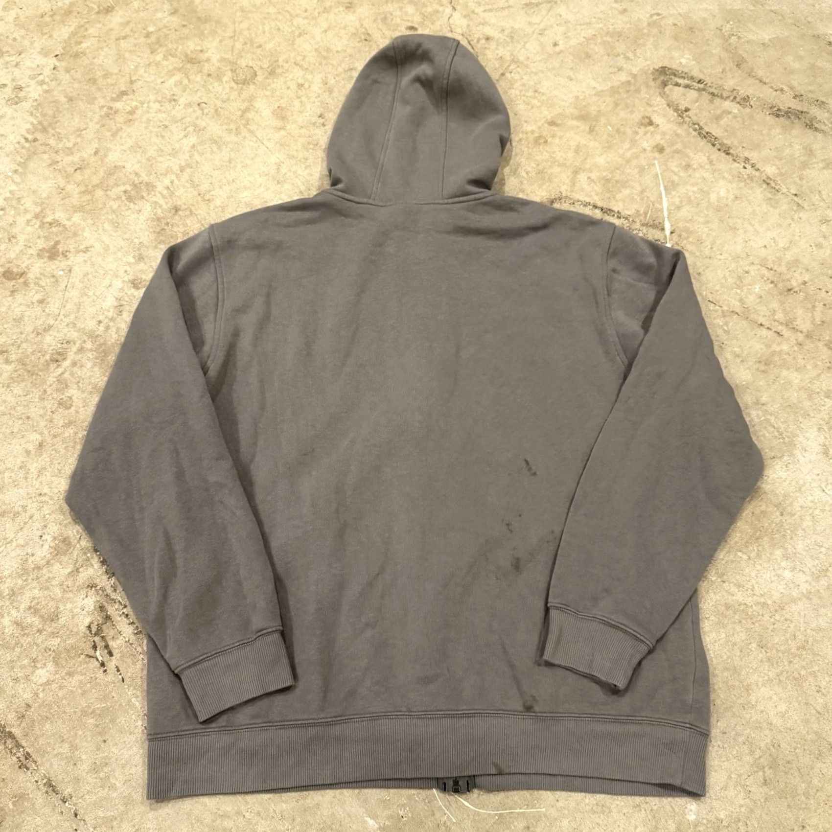Oakley VINTAGE Oakley Hoodie Mens Large Gray Striped Full Zip Sweatshirt Pockets Y2K STAINS Size US L / EU 52-54 / 3 - 2 Thumbnail