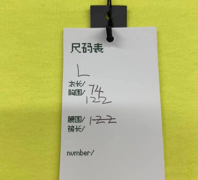 Balenciaga Balenciaga Front and back Logo casual short sleeves Size US M / EU 48-50 / 2 - 4 Thumbnail