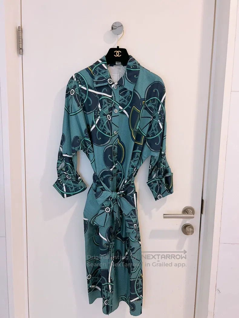 Hermes Hermes Wheel Print Silk Shirt Dress Size XXS / US 00 / IT 34 - 1 Thumbnail
