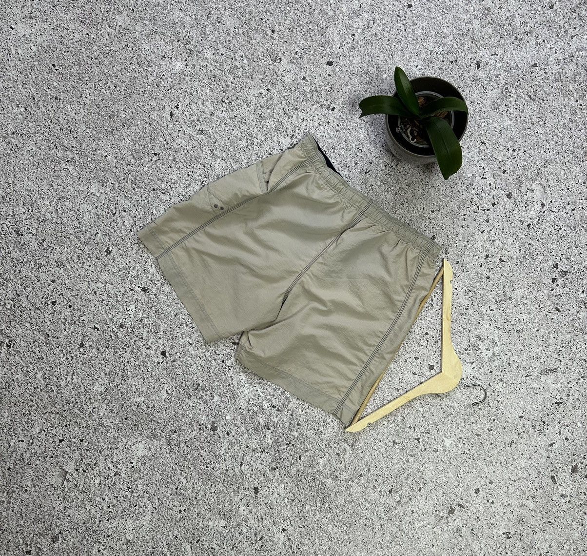 Nike × Vintage Vintage 90s Nike Retro Shorts Y2K Hype Size XL Size US 39 - 2 Thumbnail